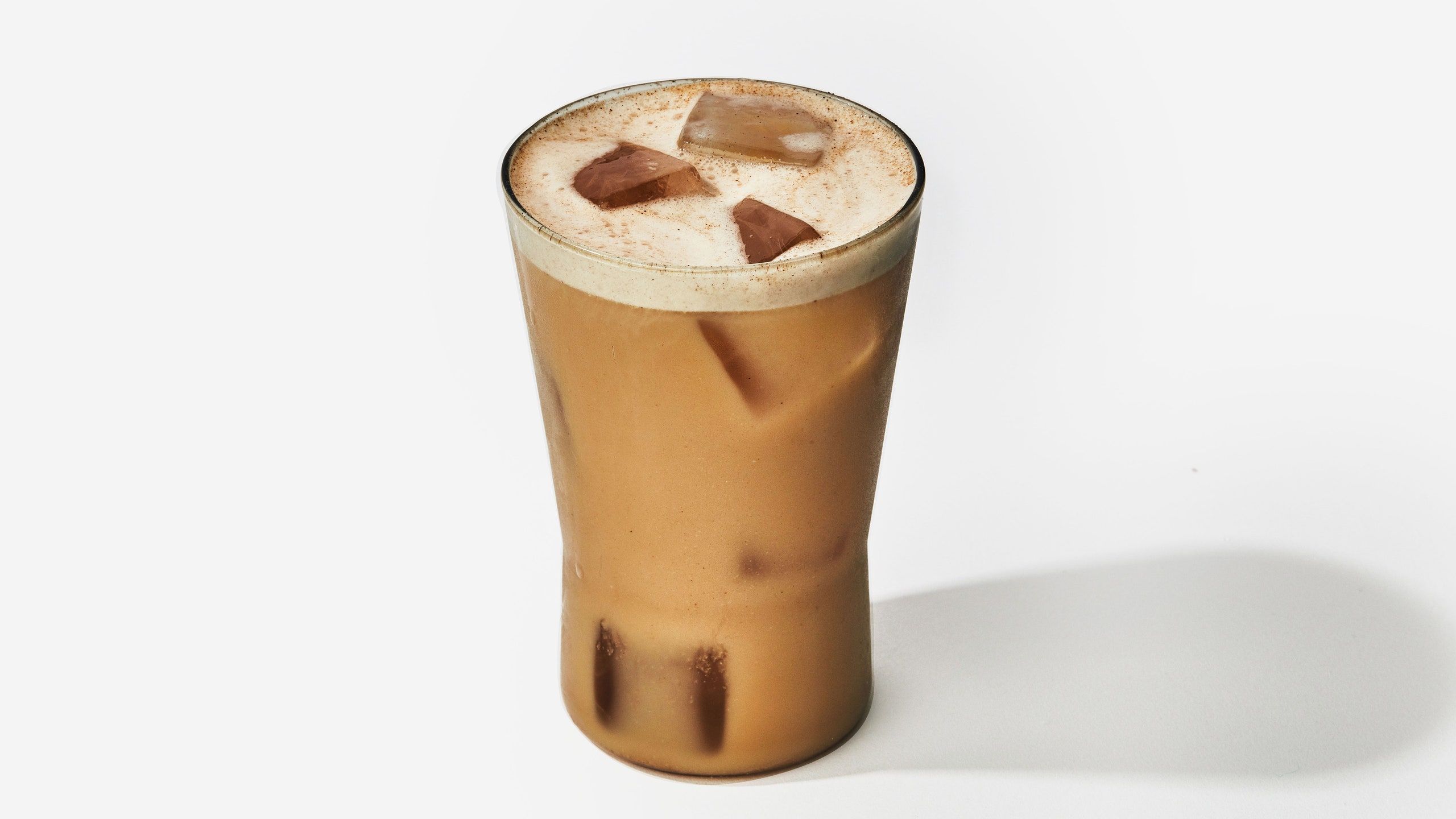 The Horchata Iced Latte Is Your Last Refreshing Iced Drink Before PSL Season. Bon Appétit