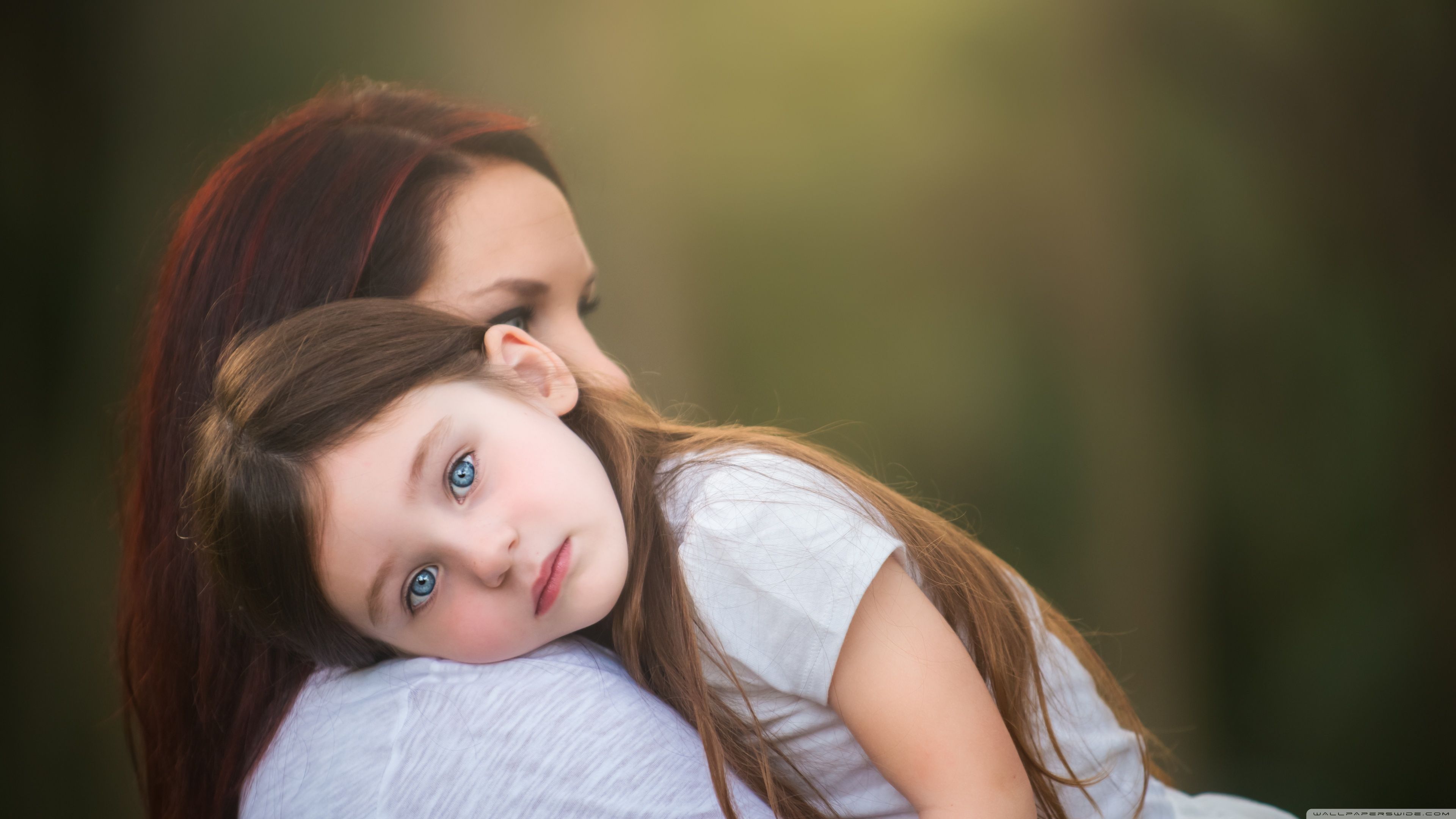 Mother and Daughter Ultra HD Desktop Background Wallpaper for 4K UHD TV, Widescreen & UltraWide Desktop & Laptop