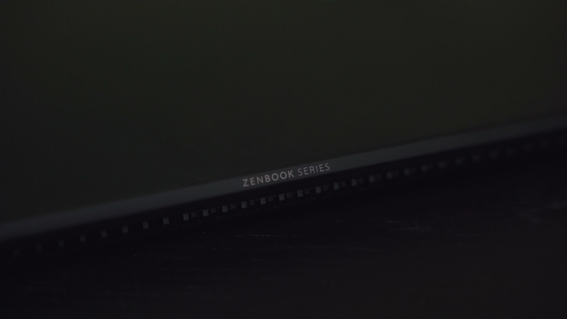 Review ZenBook 14 UX425: Great ultrabook but with a twist. Nasi Lemak Tech