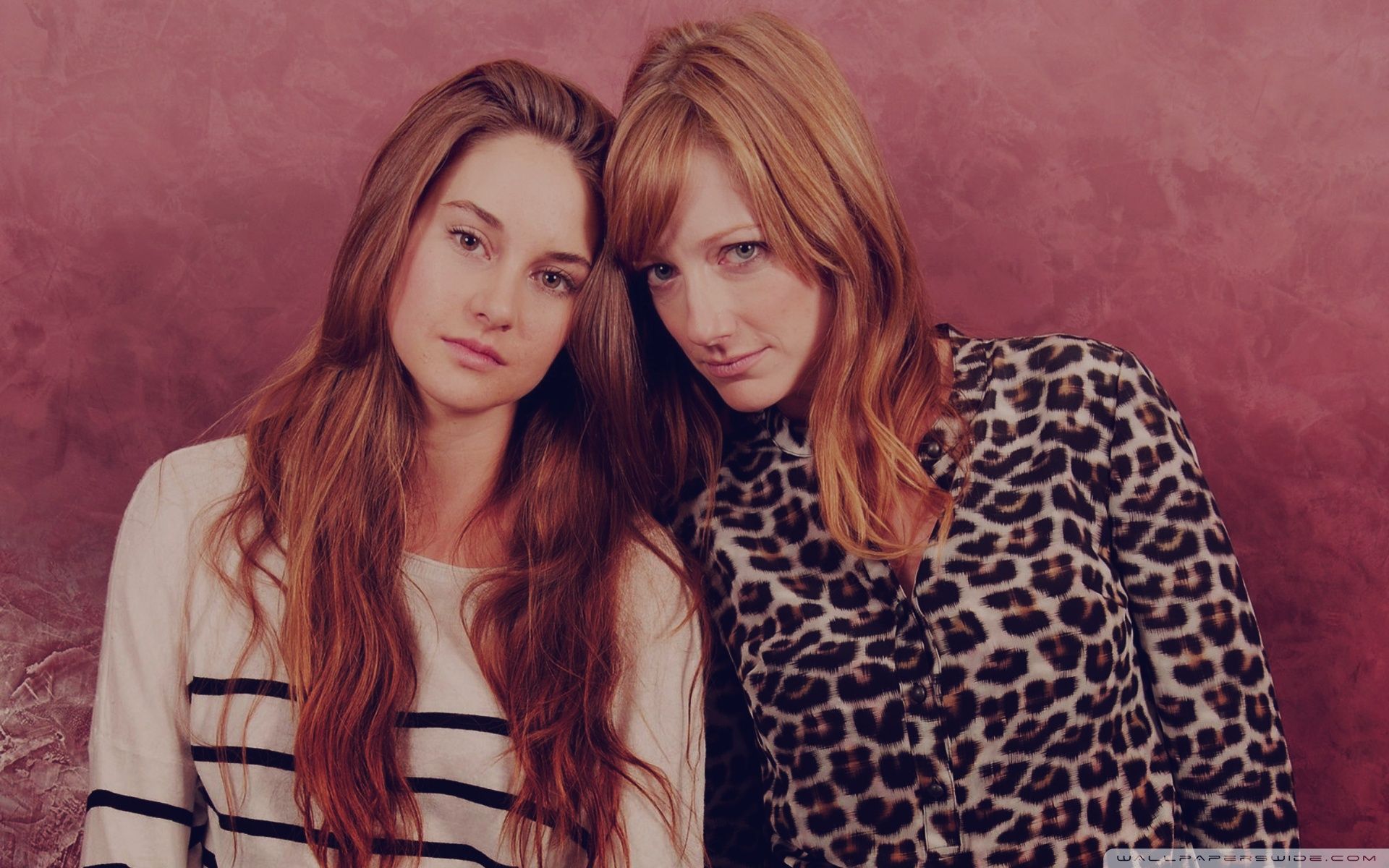 Shailene Woodley & Judy Greer Ultra HD Desktop Background Wallpaper for: Widescreen & UltraWide Desktop & Laptop