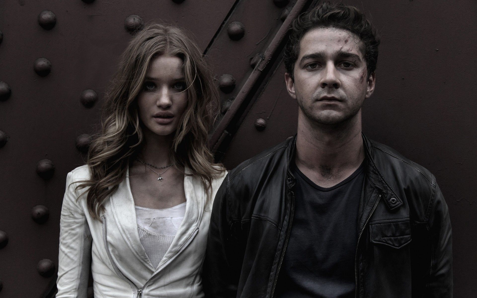 Wallpaper Labeouf Transformers Dark Of The Moon