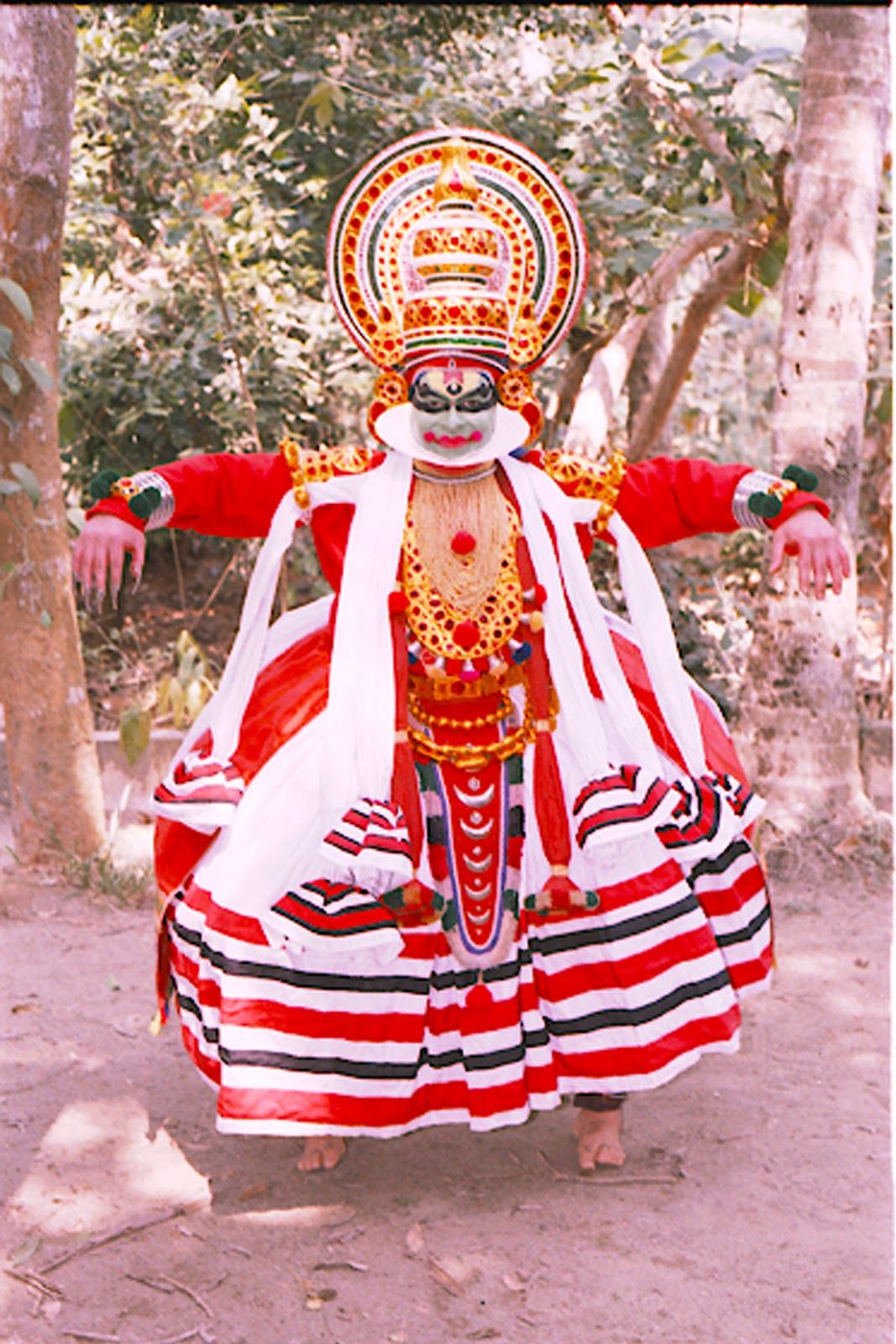 life insurance canada: Amazing Kerala kathakali Dance Form Photo Wallpaper