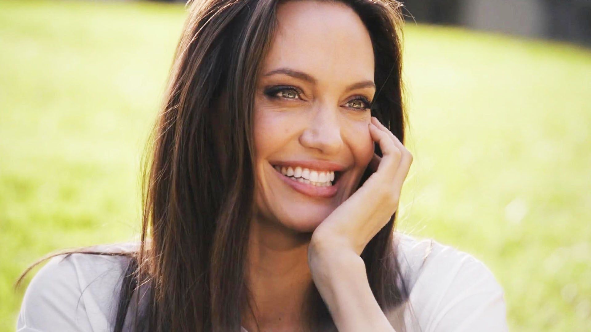 Angelina Jolie Says She's Been Working on 'Healing' Her Family After Brad Pitt Split