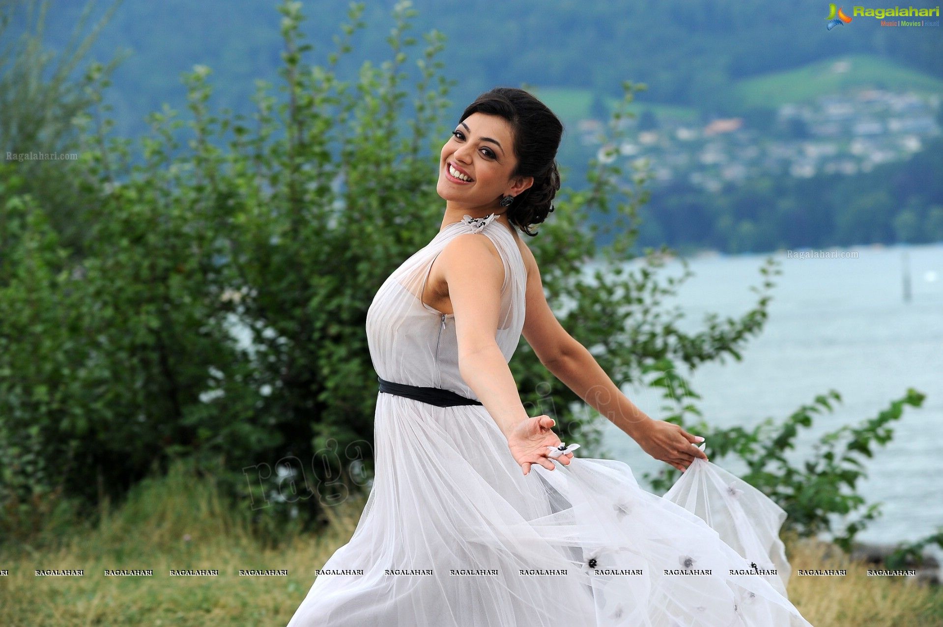 Kajal (High Definition) Image 2. Latest Bollywood Actor wallpaper, Image, Photo, Wallpaper, Stills, Posters