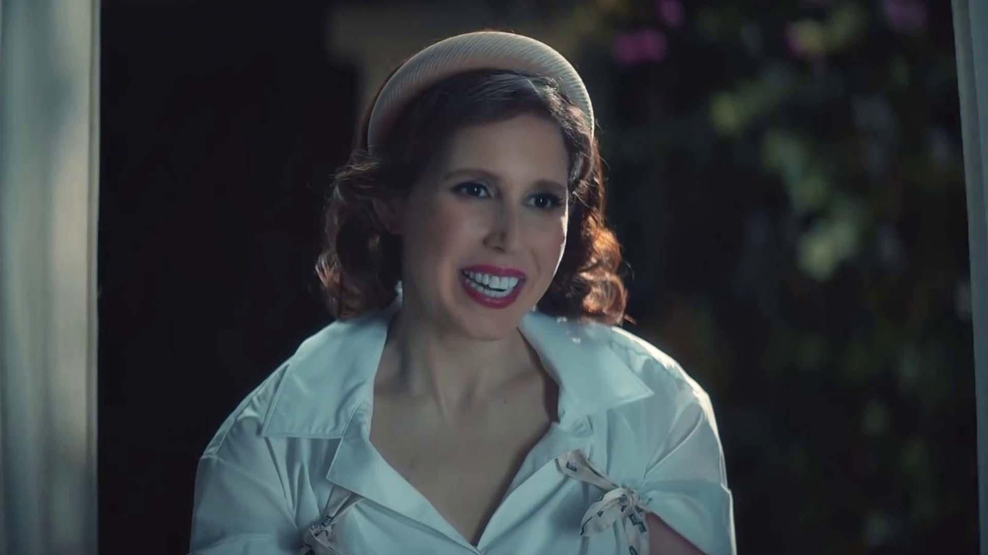 SNL' alum Vanessa Bayer stars in new Casper Sleep commercial