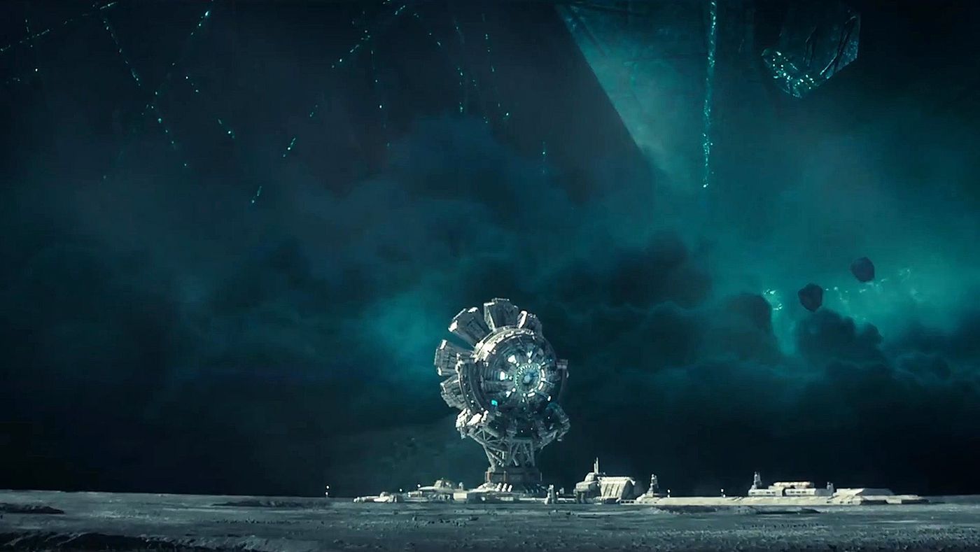 The 23 craziest things that happen in Independence Day: Resurgence