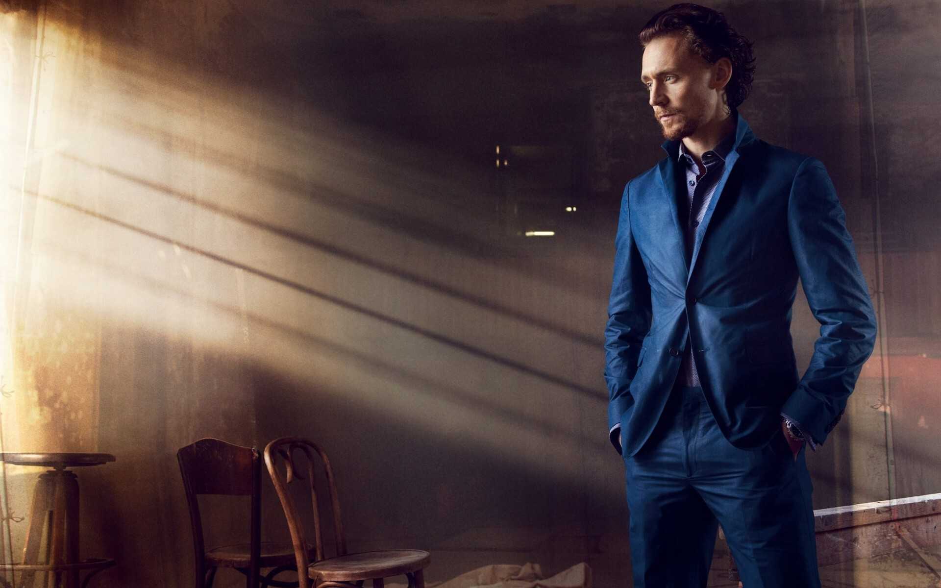 Tom Hiddleston Desktop Wallpapers - Wallpaper Cave