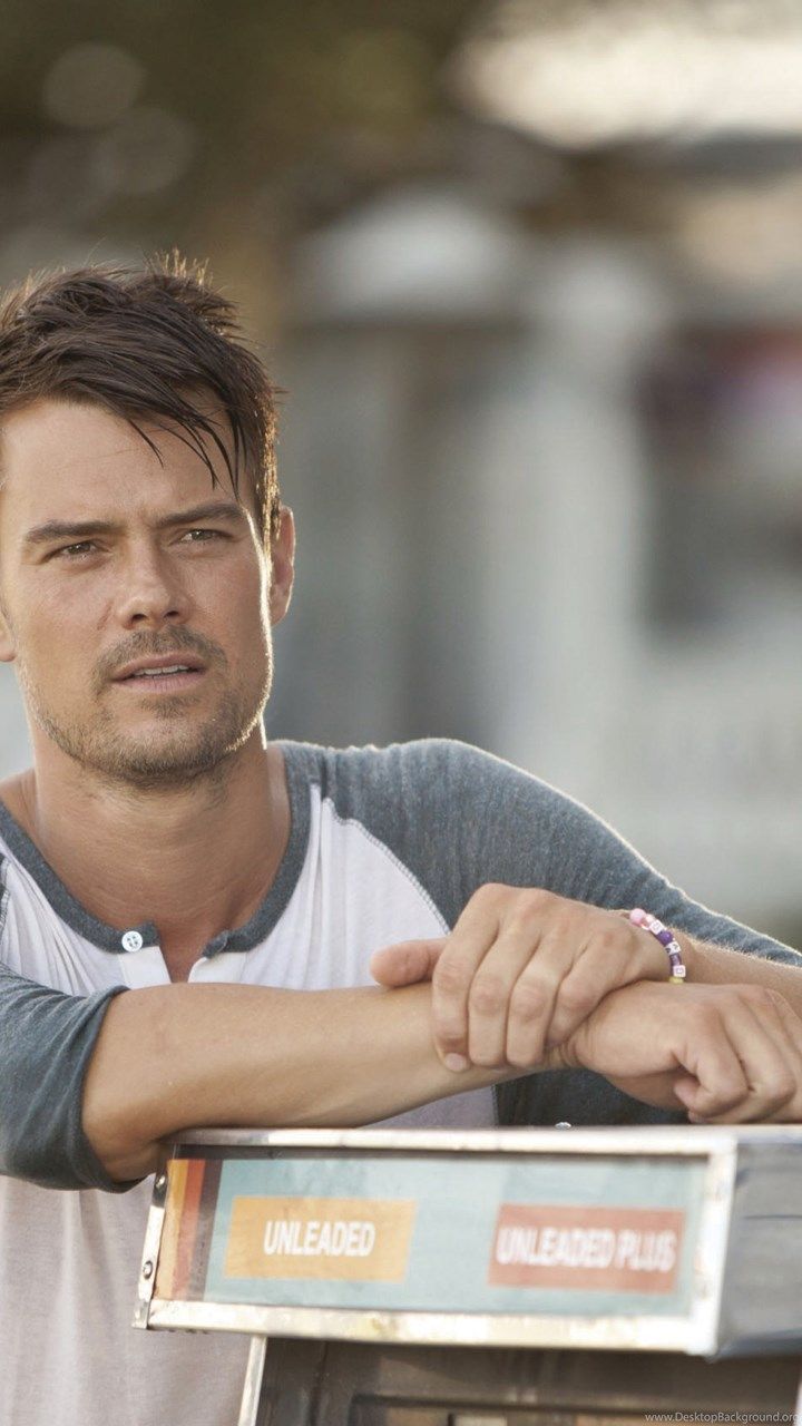 Download Wallpaper 3840x2160 Safe Haven, Josh Duhamel, Julianne. Desktop Background