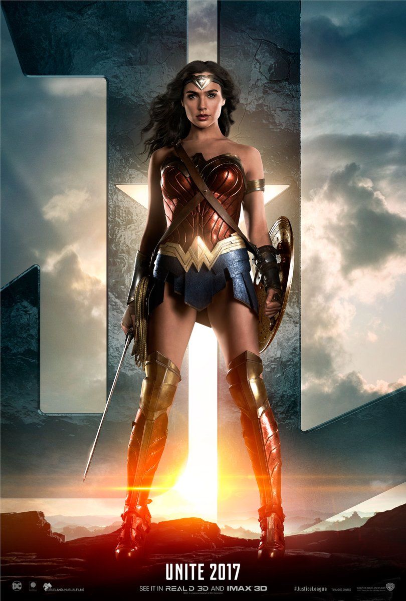 Wonder Woman Image Highlight Gal Gadot's Amazonian Warrior