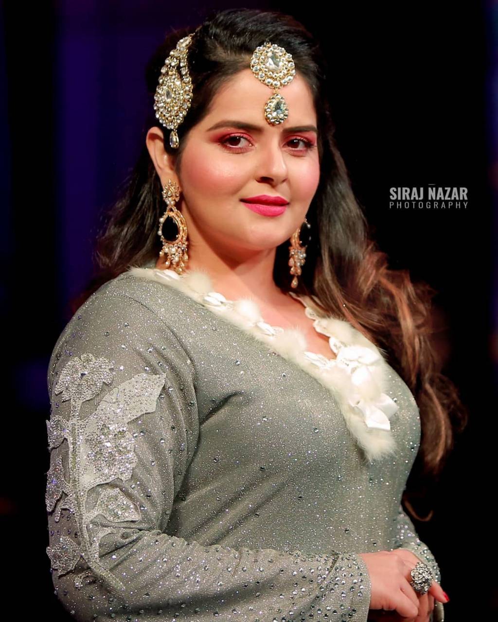 Roma Asrani wallpaper