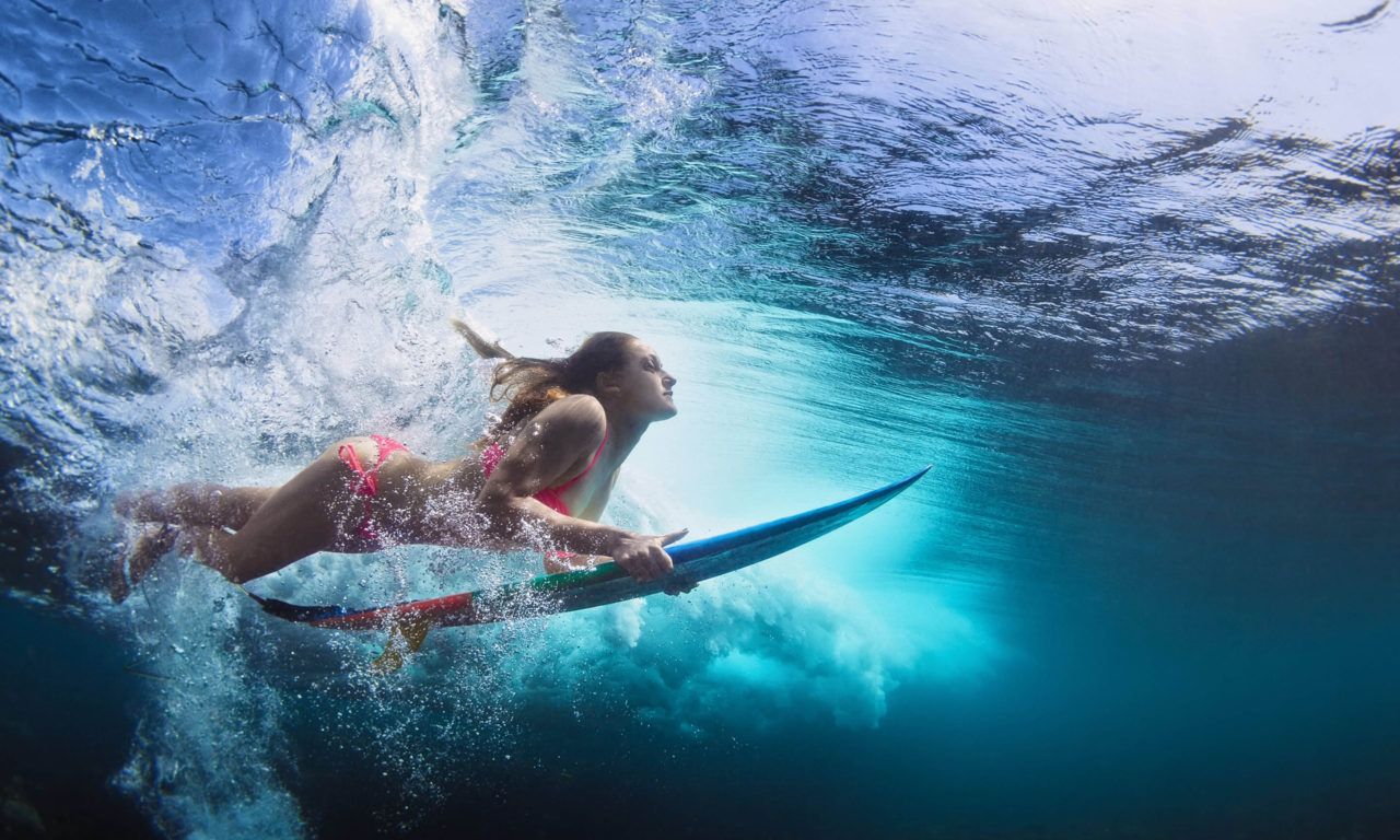Surfer girl duck dive hawaii best beaches for surfing Wallpaper HD, Wallpaper13.com