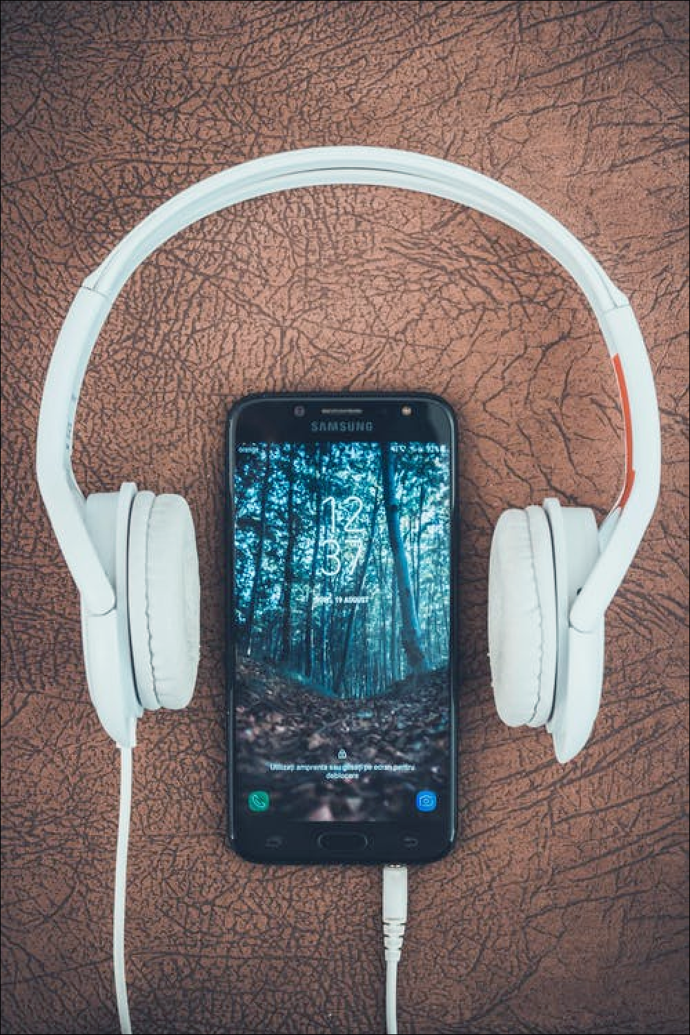 Mobile HD wallpaper Background Nature. Electronic music, Headphones, Music wallpaper