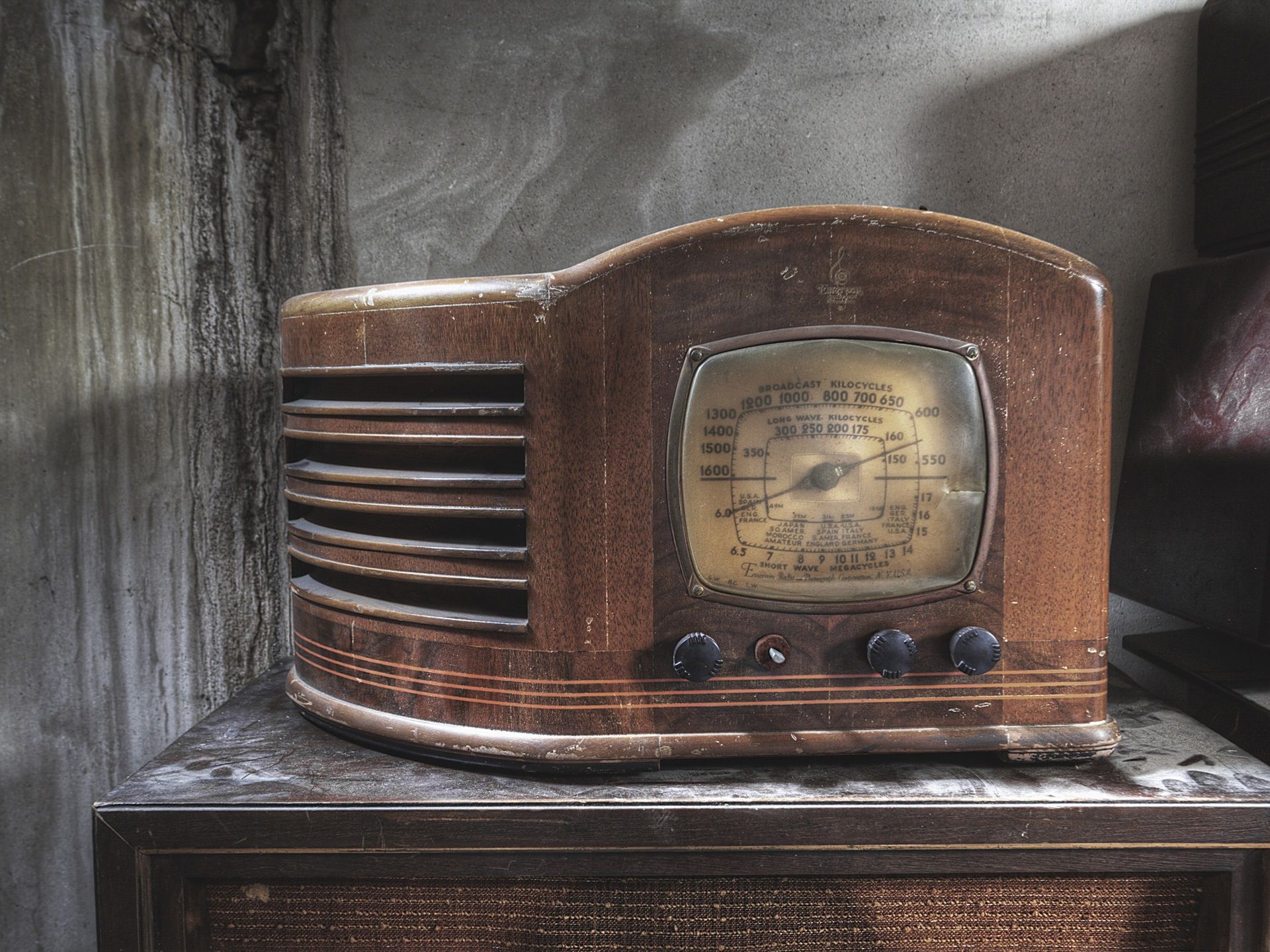 Wallpaper Old radio, dust 1920x1440 HD Picture, Image