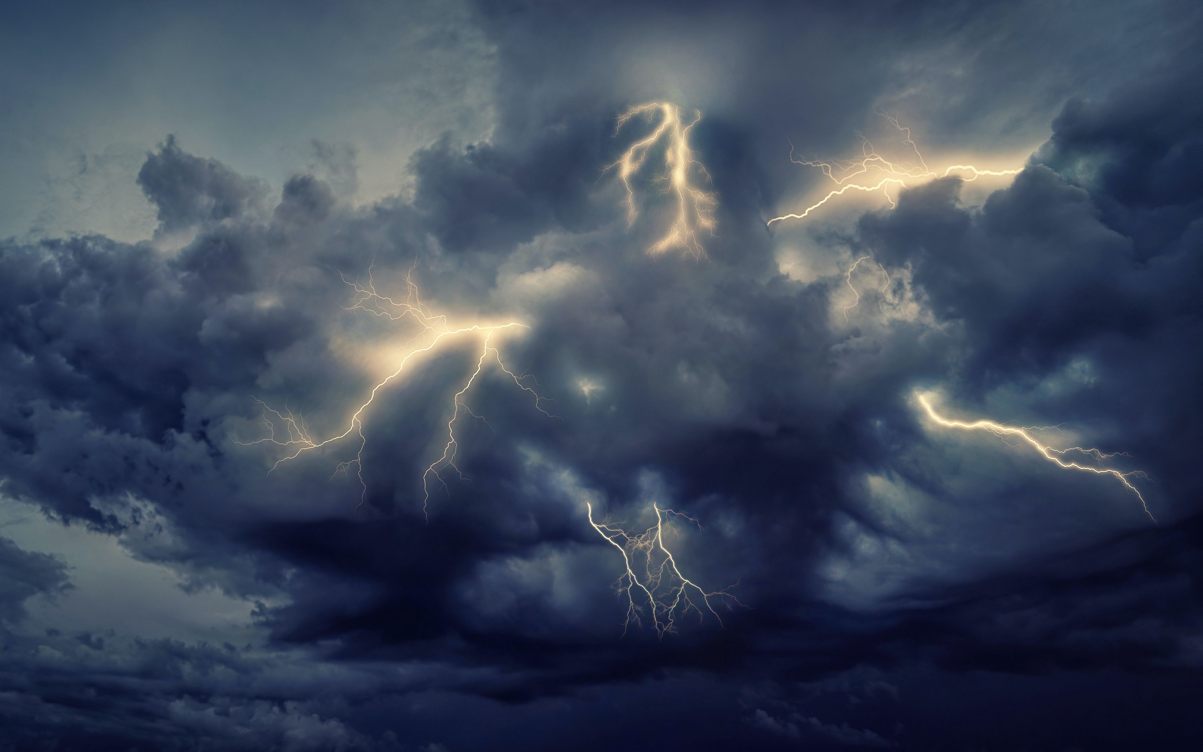 Download wallpaper 3840x2400 lightning, sky, clouds, storm 4k ultra HD 16:10 HD background