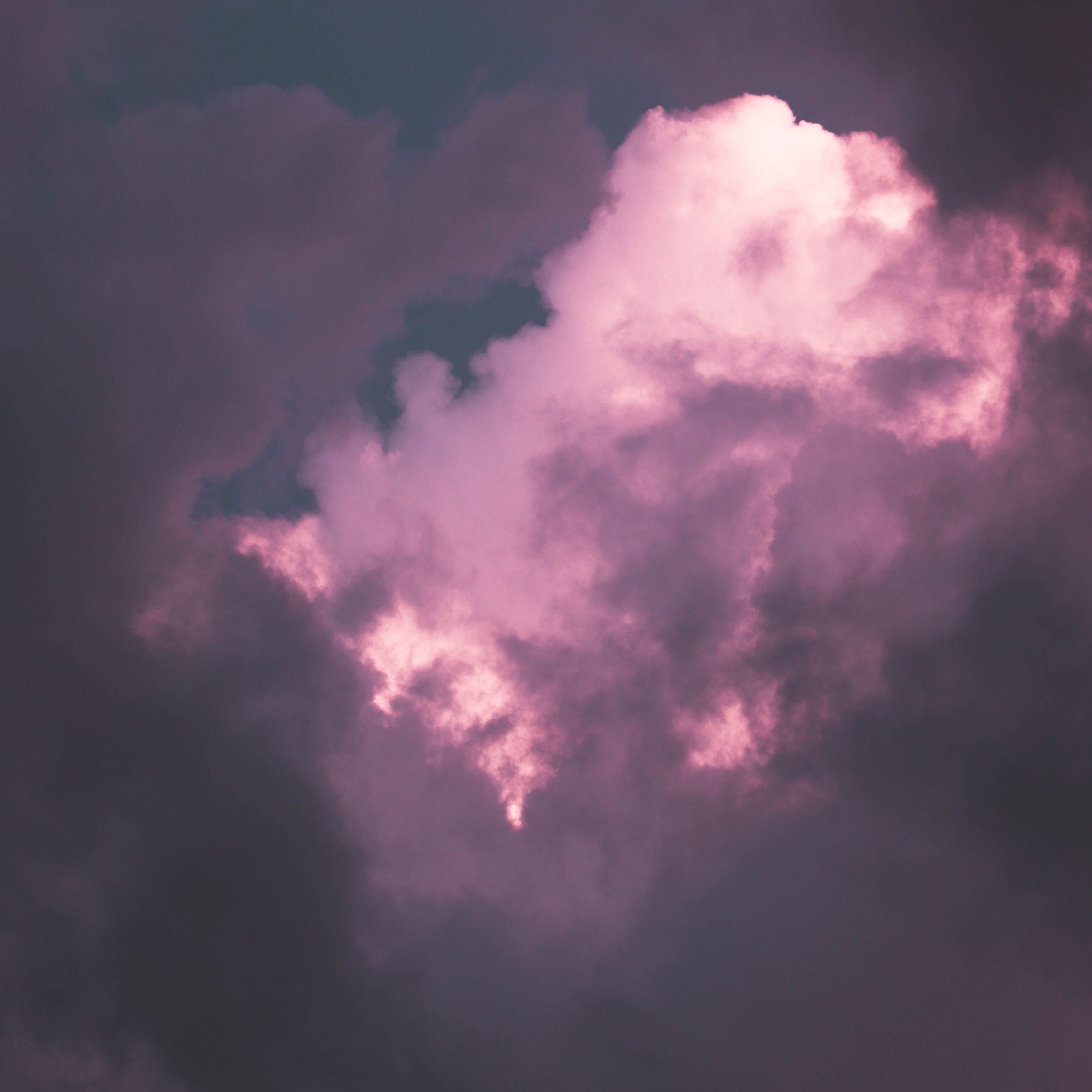 Download wallpaper 3415x3415 clouds, sky, purple, shade, atmosphere ipad pro 12.9 retina for parallax HD background