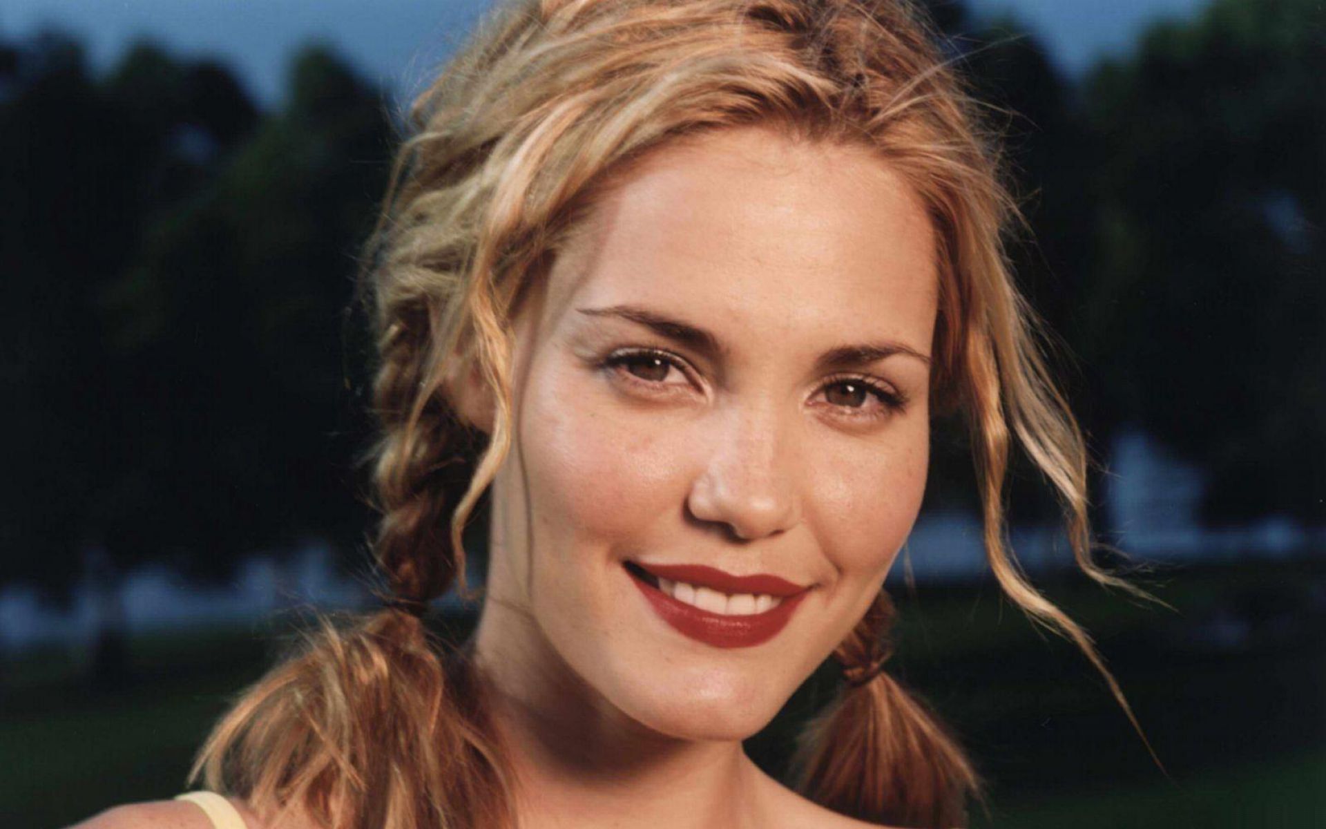 Leslie Bibb Wallpapers - Wallpaper Cave