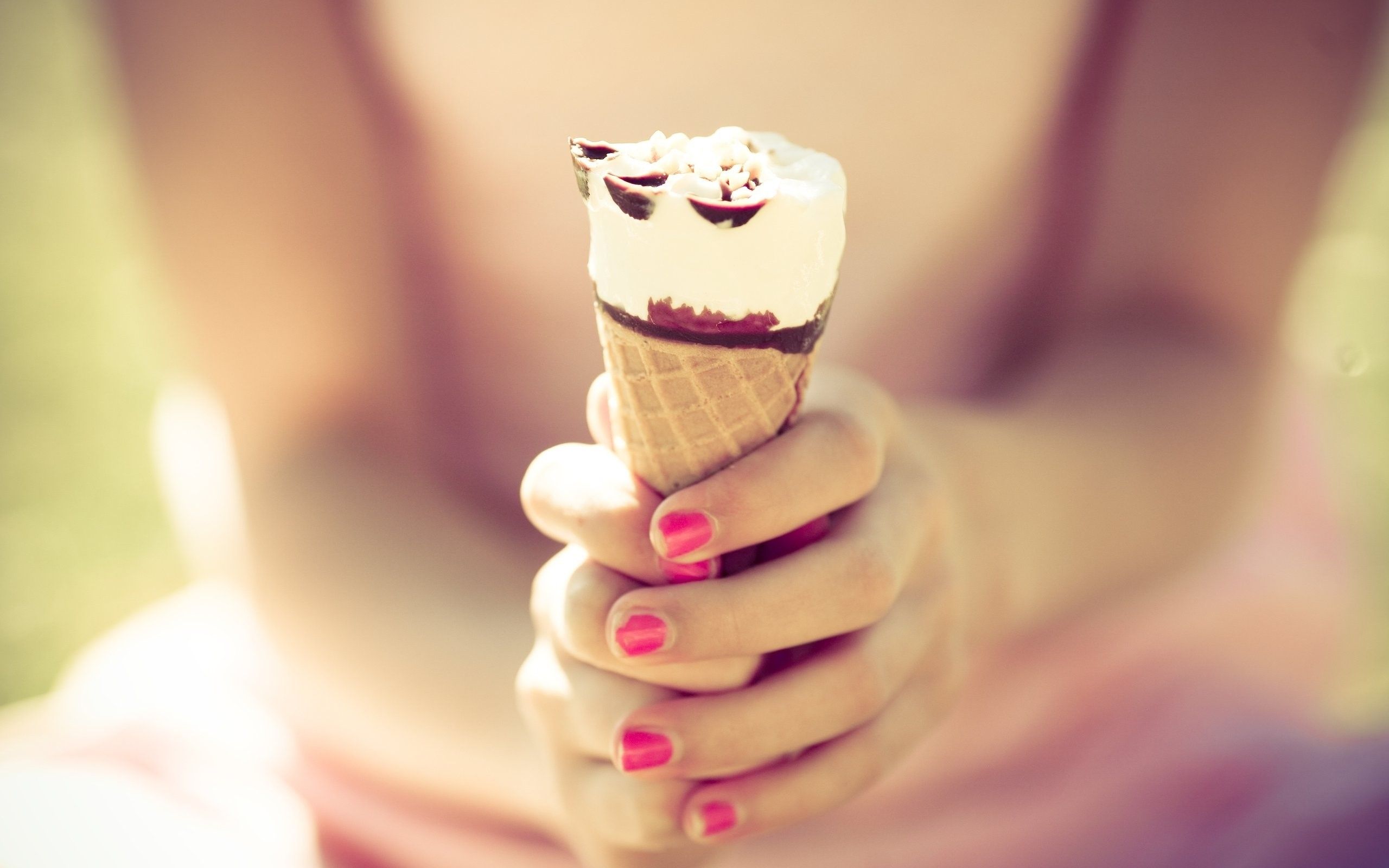 Ice Cream, Horn, Hands, Girl, Nails, Summer Wallpaper