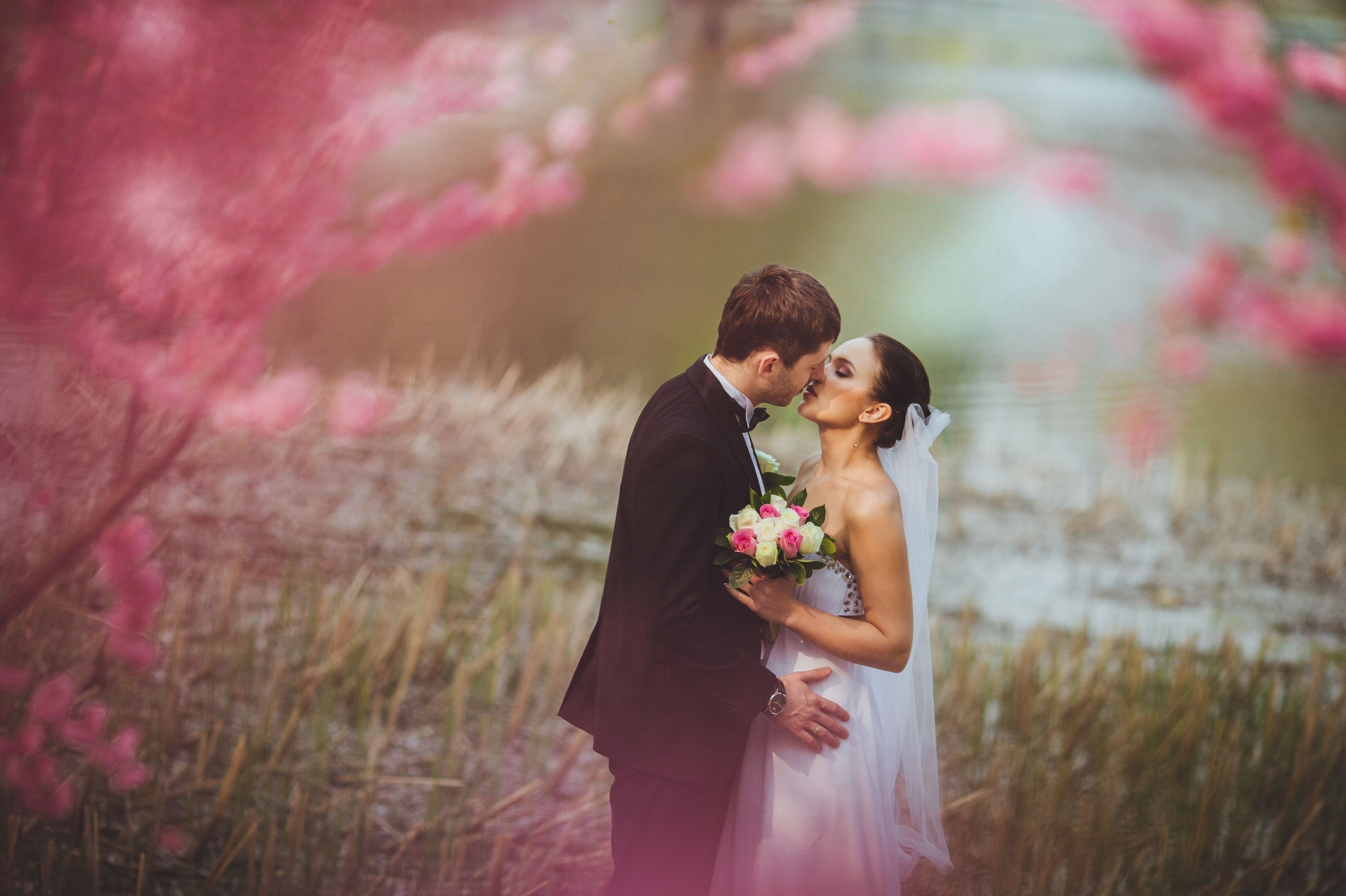 Download Wallpaper of love and kiss HD Wallpaper of love and kiss Download Download Wallpaper of lo. Wedding couples, Lovely good morning image, Wedding