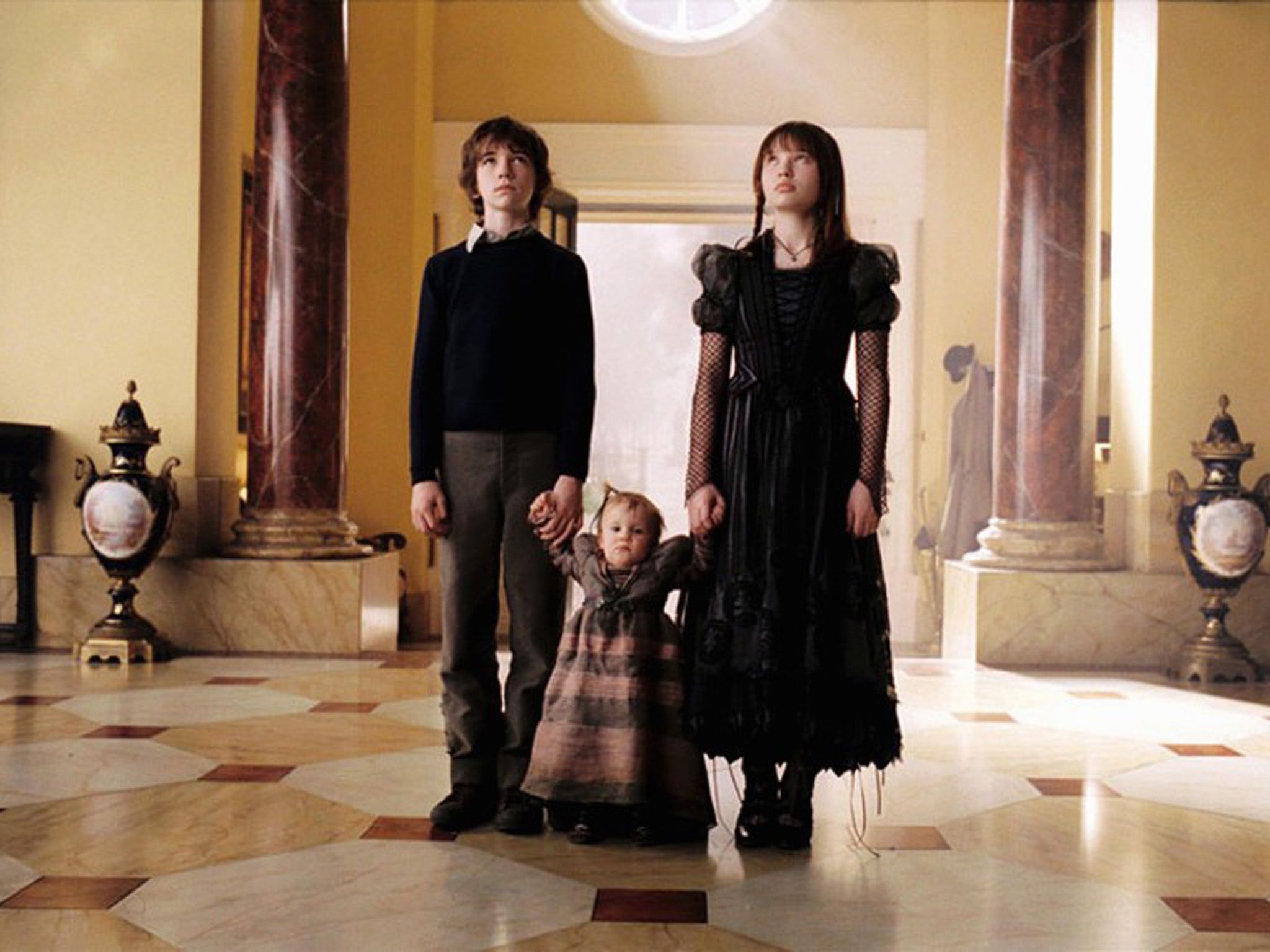 The Baudelaire Mansion Snicket's A Series Of Unfortunate Events Photo