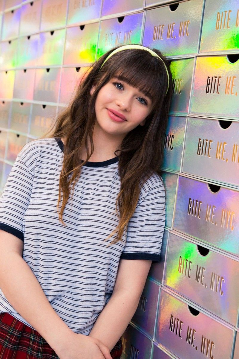 Malina Weissman wallpaper