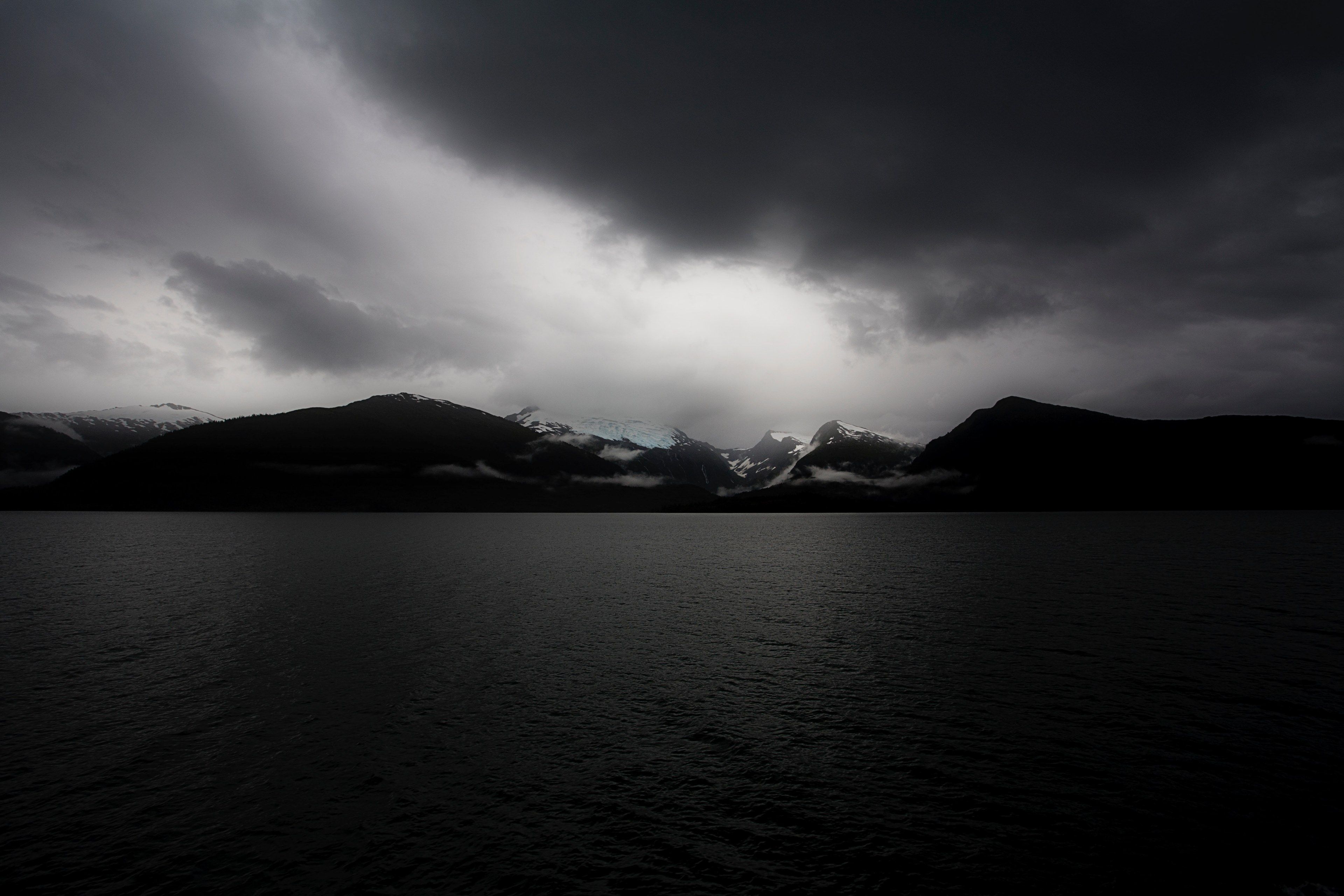 Dark Cloud Lake And Black And White HD 4k Wallpaper HD Wallpaper