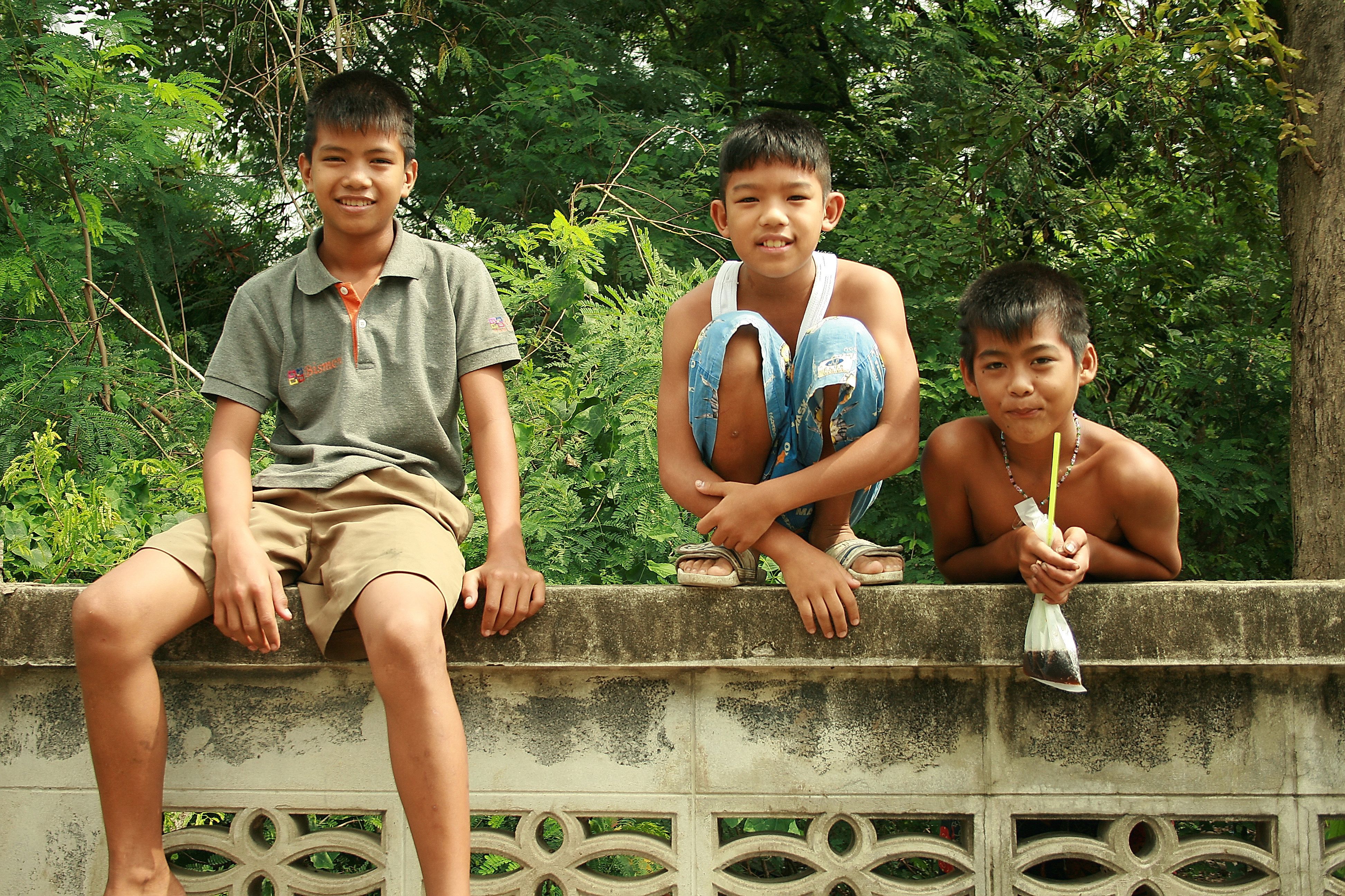 Wallpaper, three, boys, wall, bangkhen, Bangkok, Thailand, Canon, kiss 3888x2592