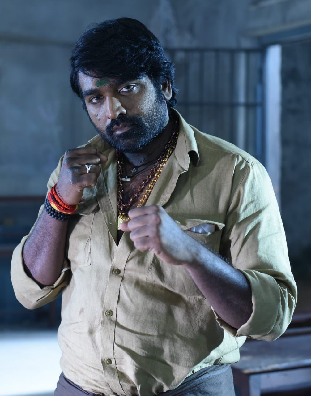 Master Movie Latest Stills, Image, Photo, Gallery