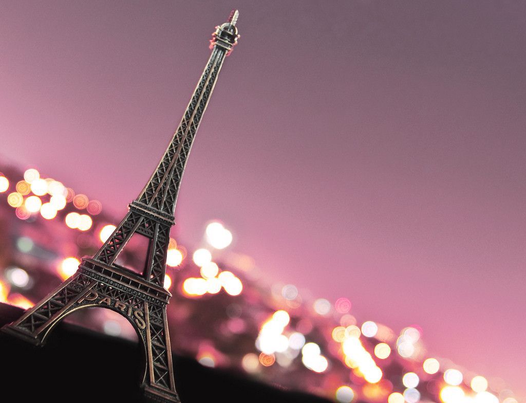 Cute Paris Wallpaper