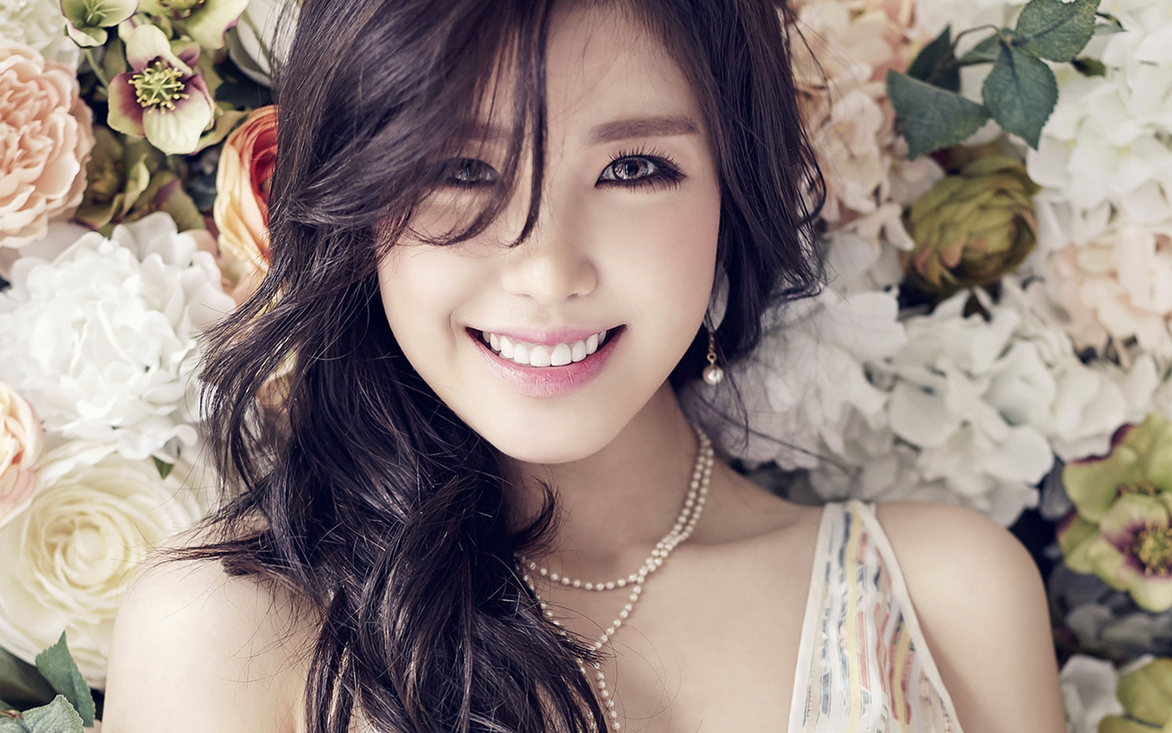 Flower Girl Kpop Hyosung Asian Smile Wallpaper