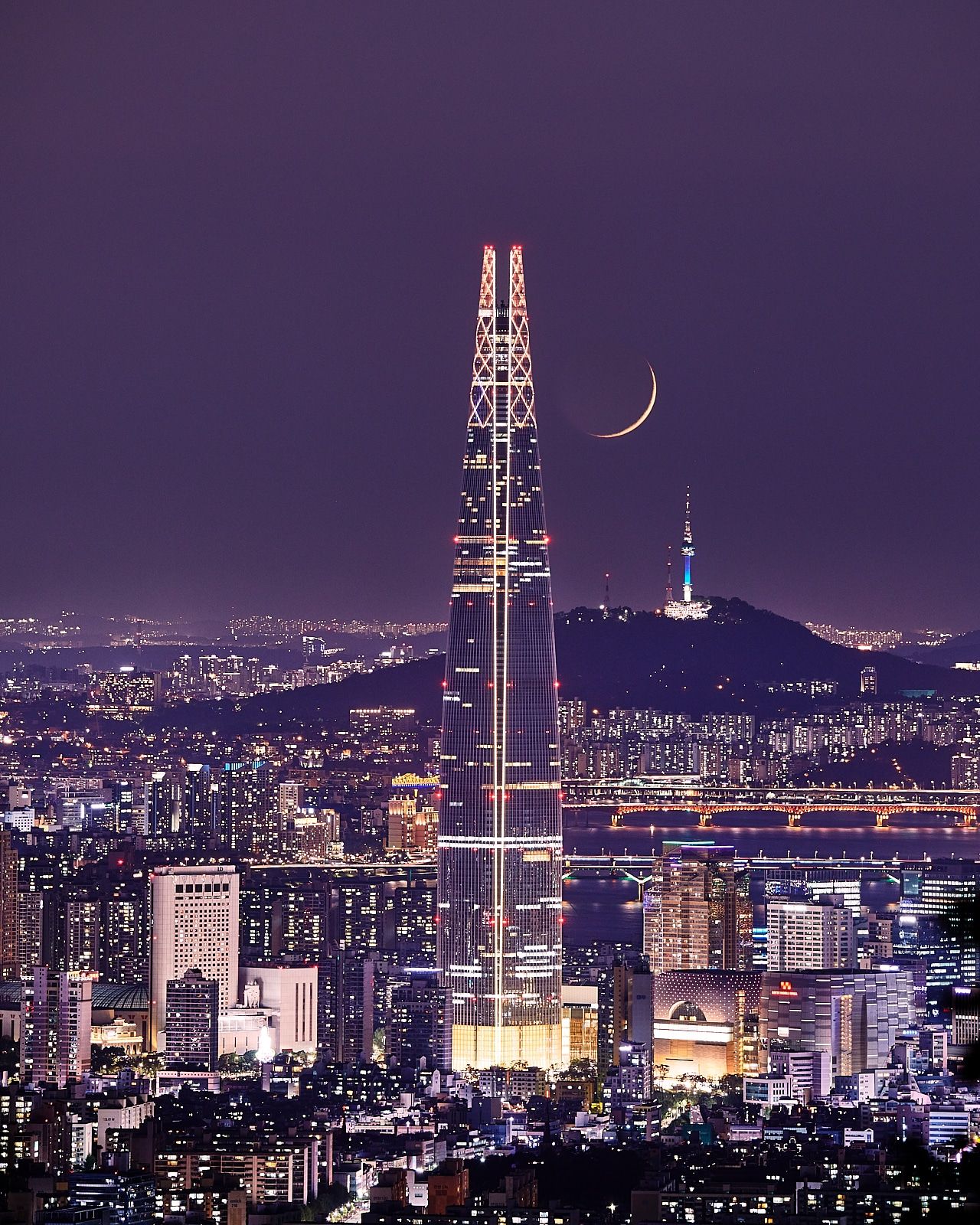 Lotte World Tower (Seoul), kinda evil, whoa