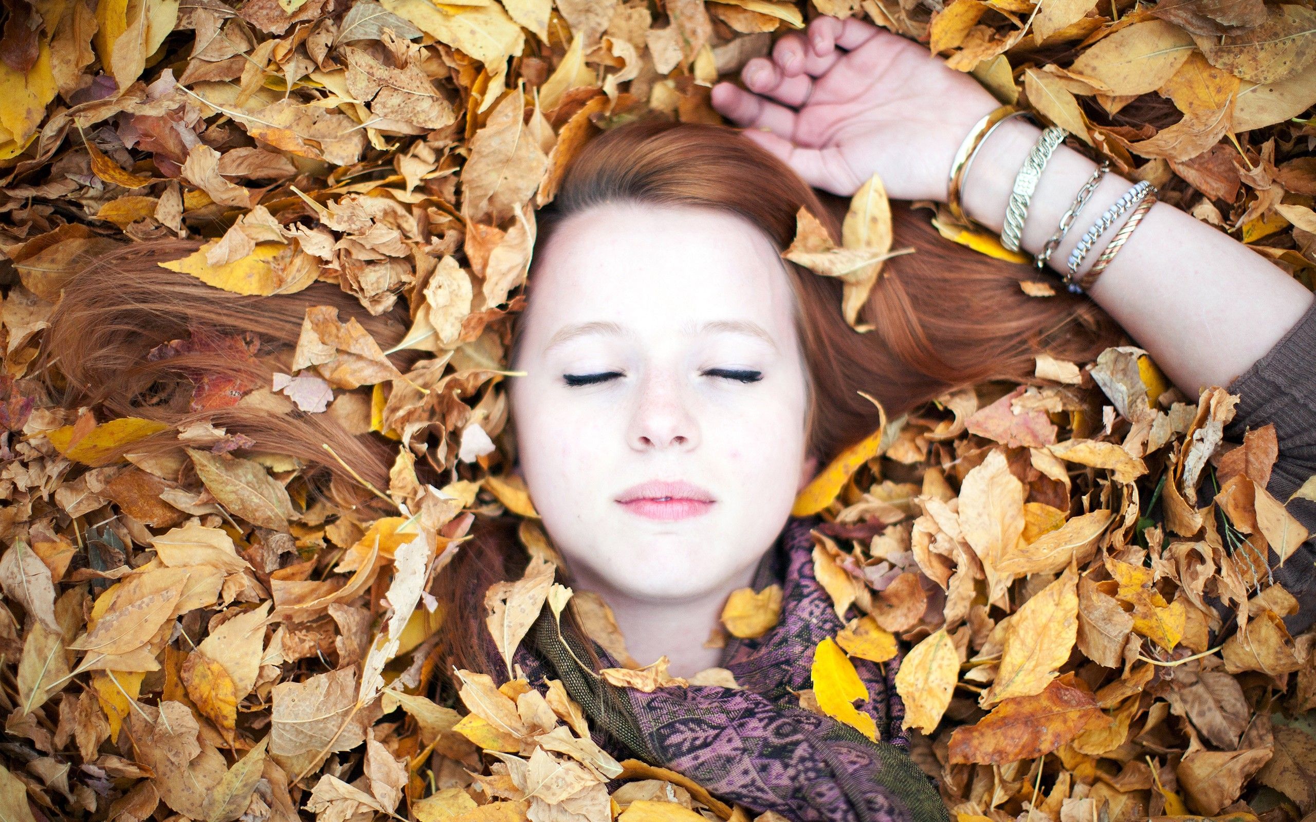 women, leaves, redheads, lying down, closed eyes, autumn wallpaper