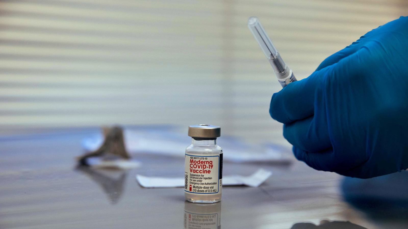 Moderna Is Working On An HIV Vaccine After Its Covid 19 Success
