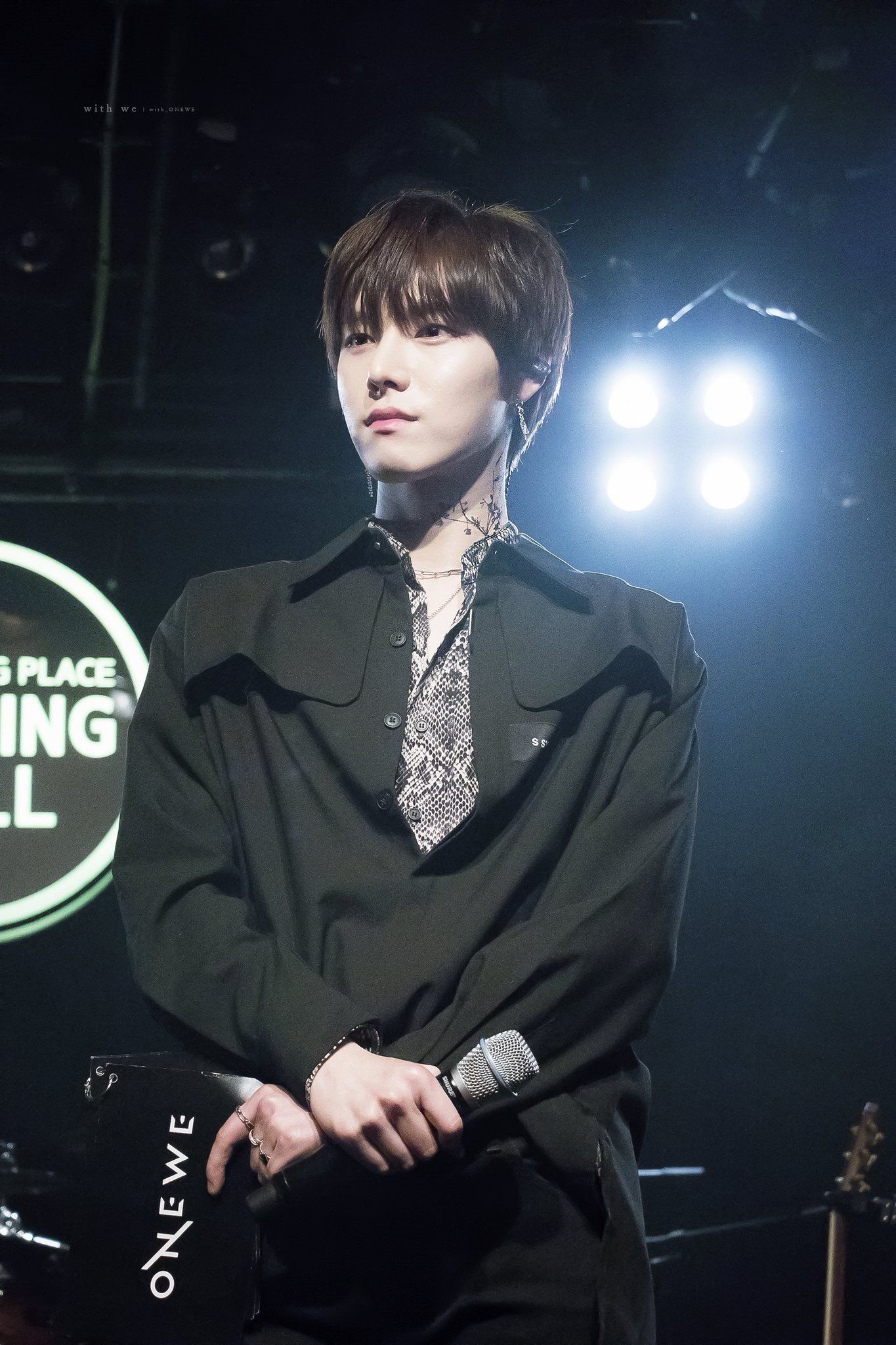 YongHoon. Picture credit, Kpop wallpaper, Kpop