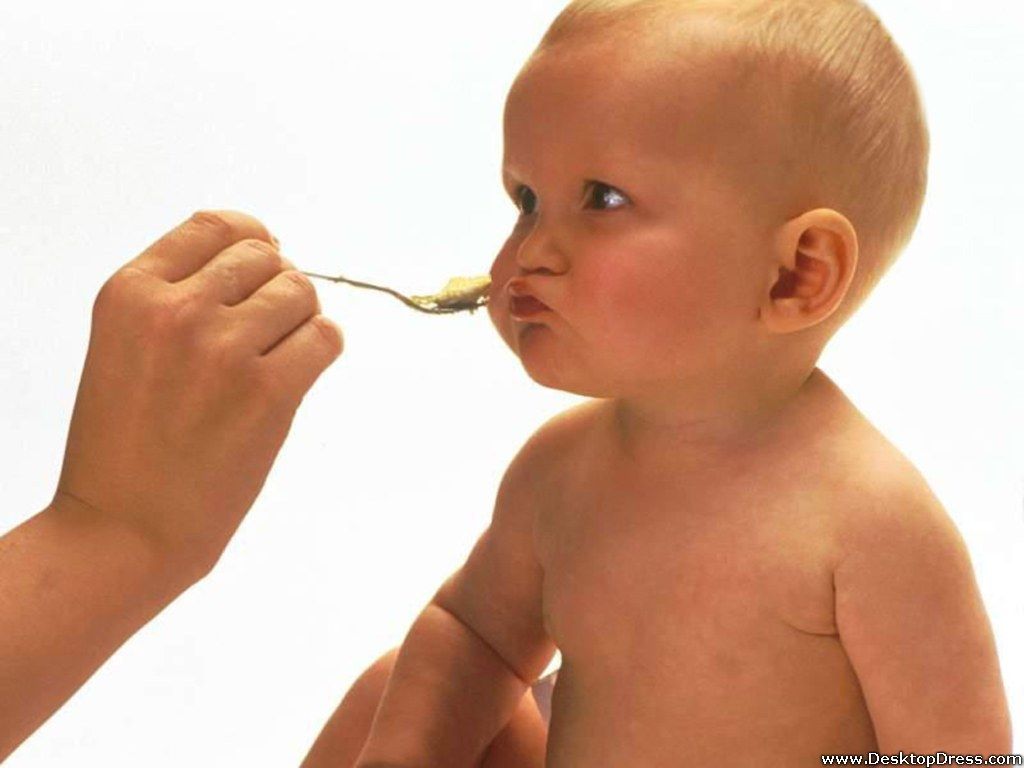 Desktop Wallpaper Babies Background Little Baby Eating Time