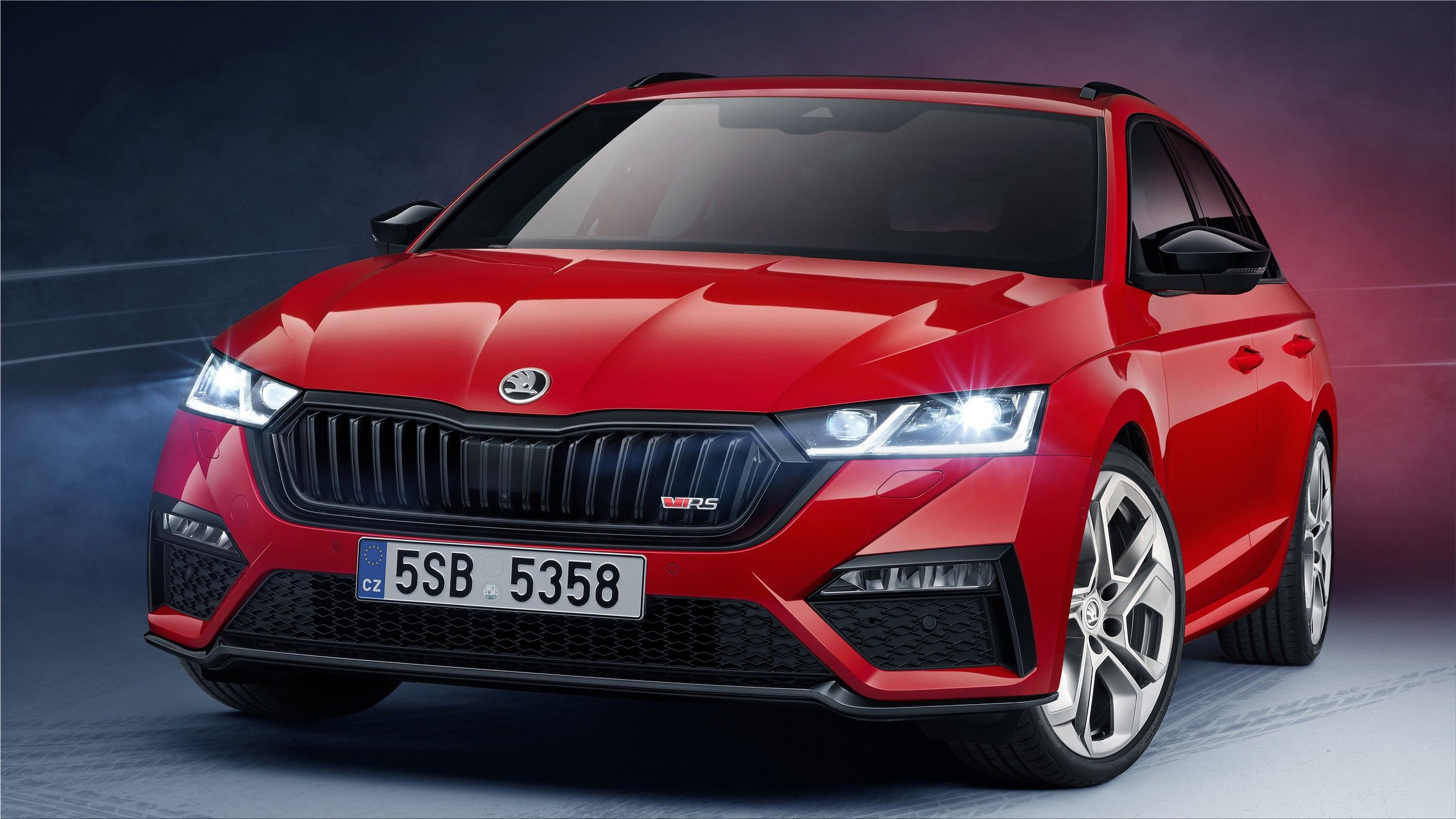 The Skoda Octavia Combi RS with pure combustion engines