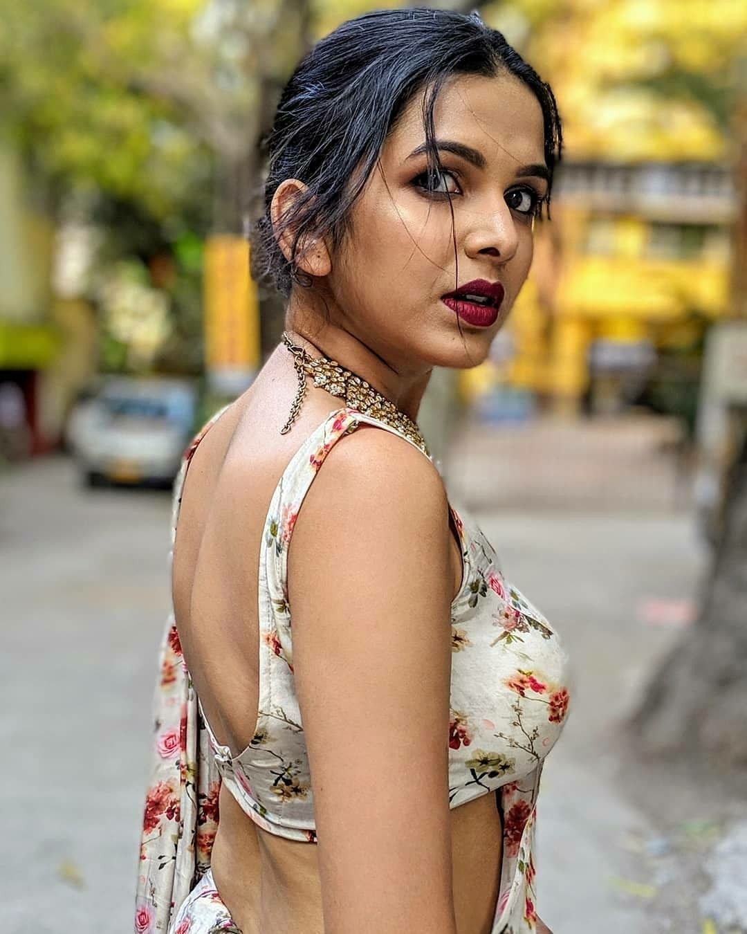 Mitali Mayekar ideas. actresses, marathi saree, fashion