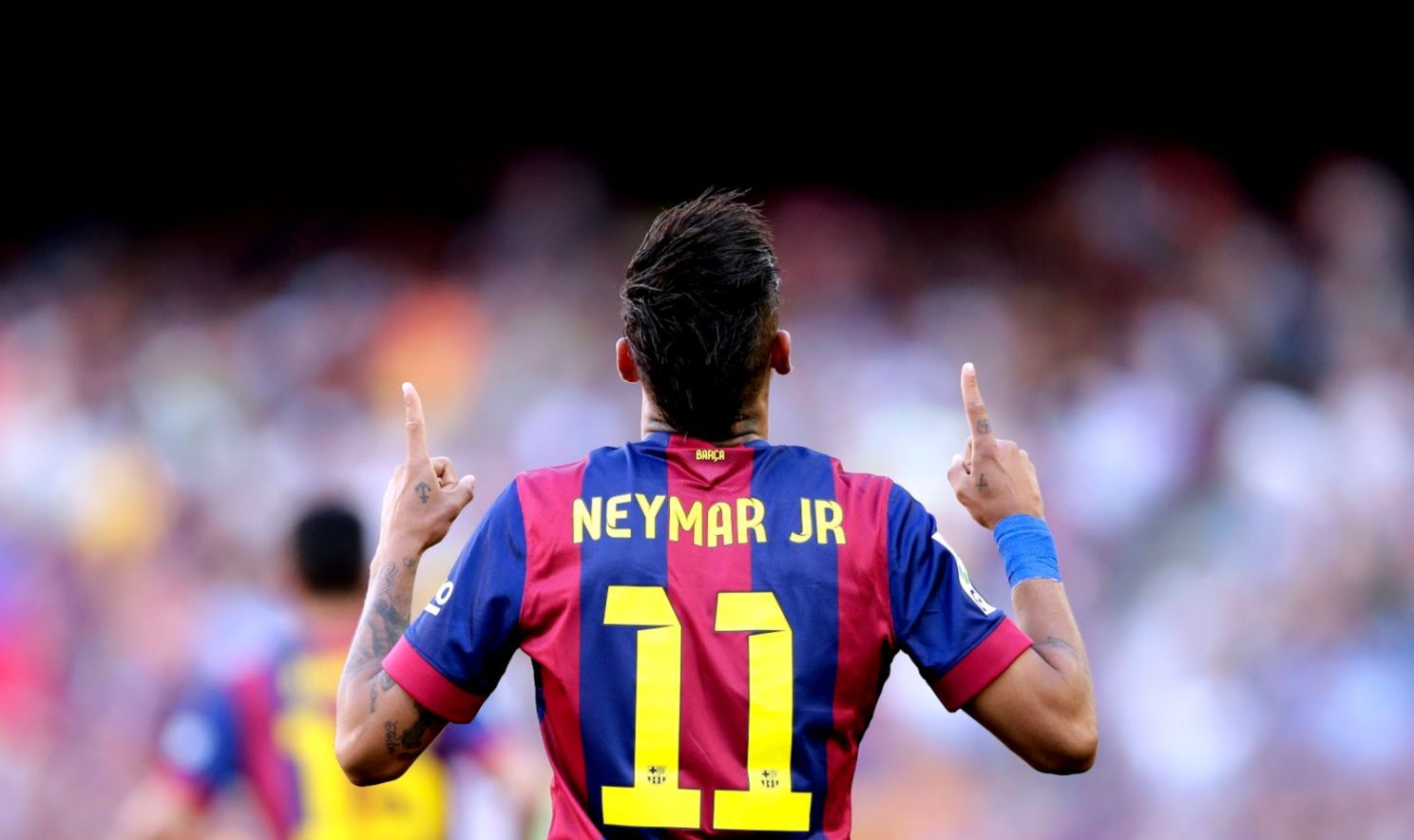 Neymar Jr Football Soccer Player Free HD Raising Hands Neymar En Barcelona