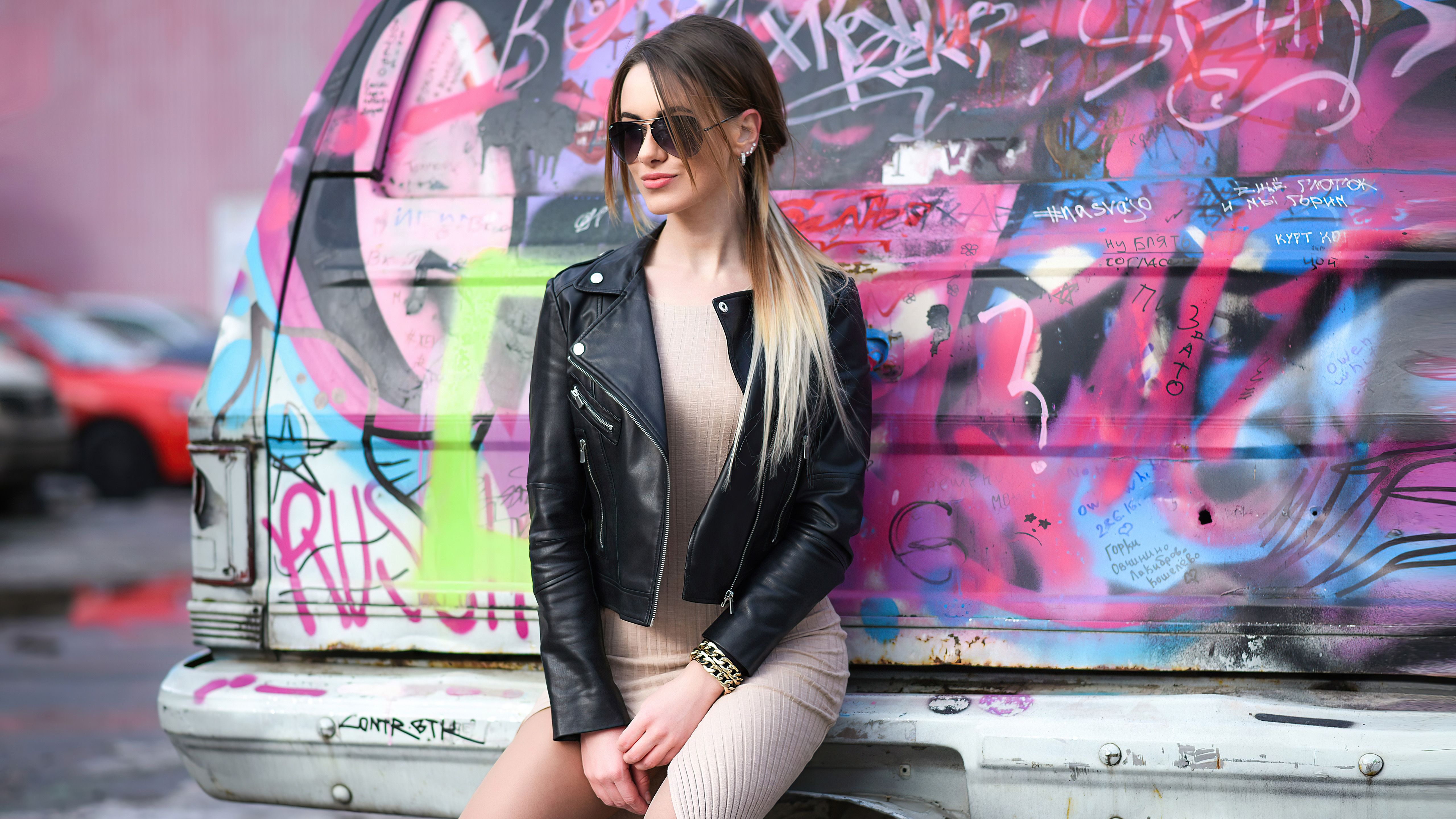 Girl Model Is Wearing Black Jacket And Goggles Standing In Painting Door Background 4K 5K HD Girls Wallpaper