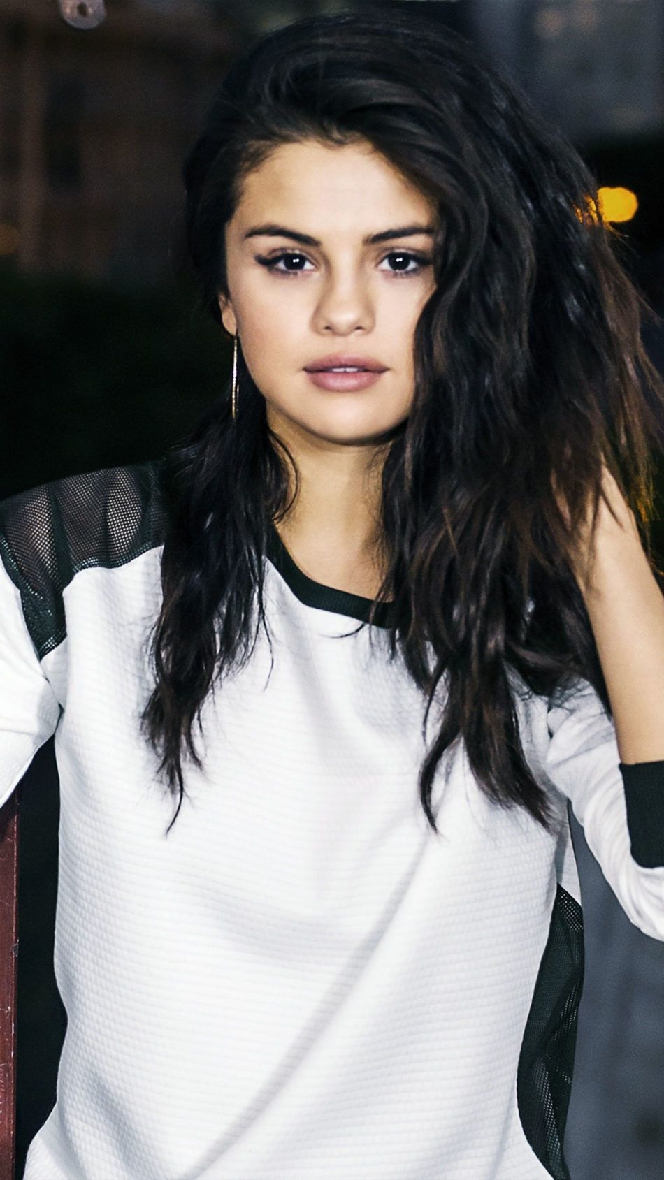 Cute Selena Gomez Morning Photohoot 4K Ultra HD Mobile Wallpaper. Selena gomez cute, Selena, Selena gomez
