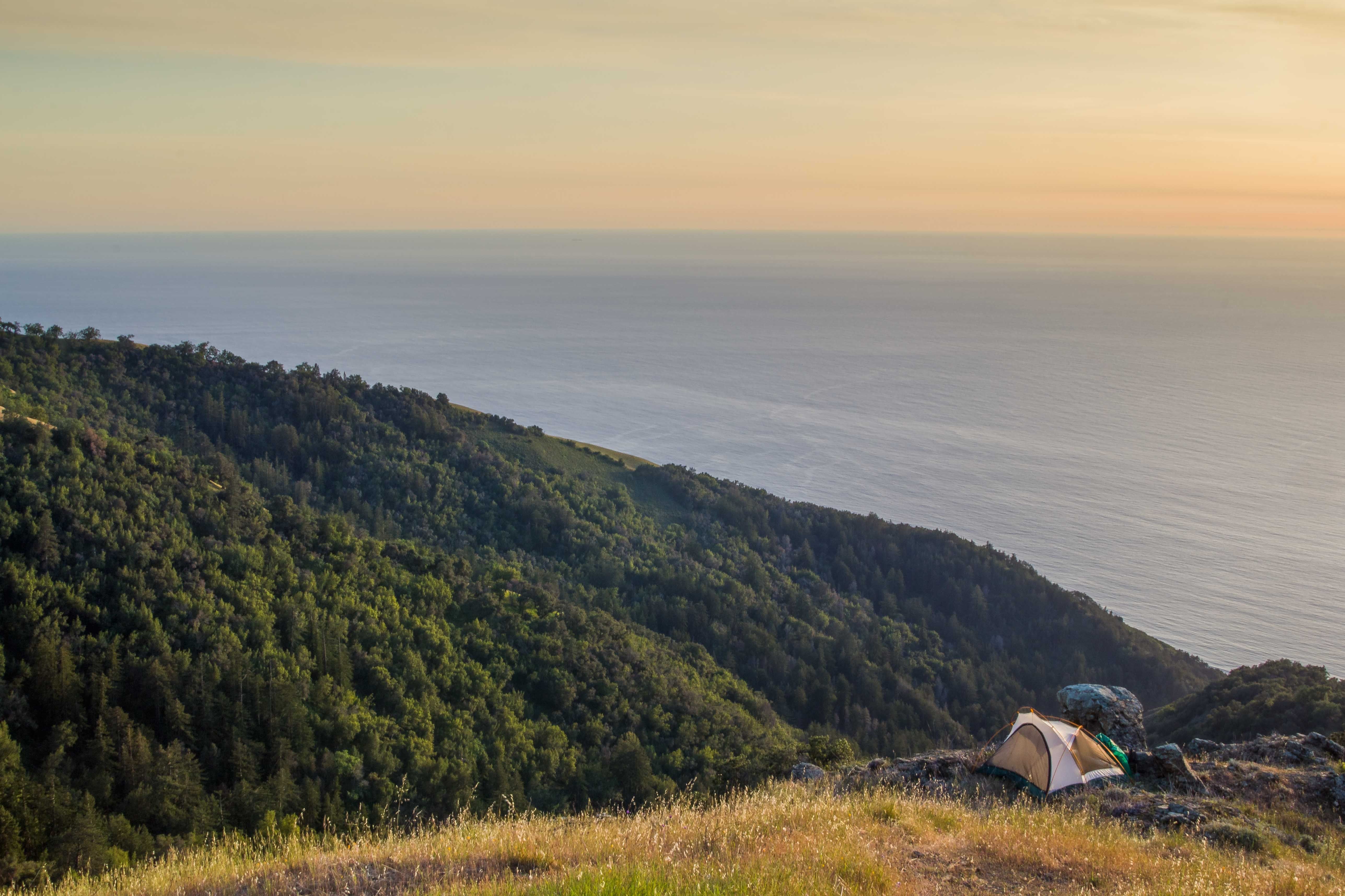 Camping on the Edge of the World Big Sur CA 4K wallpaper