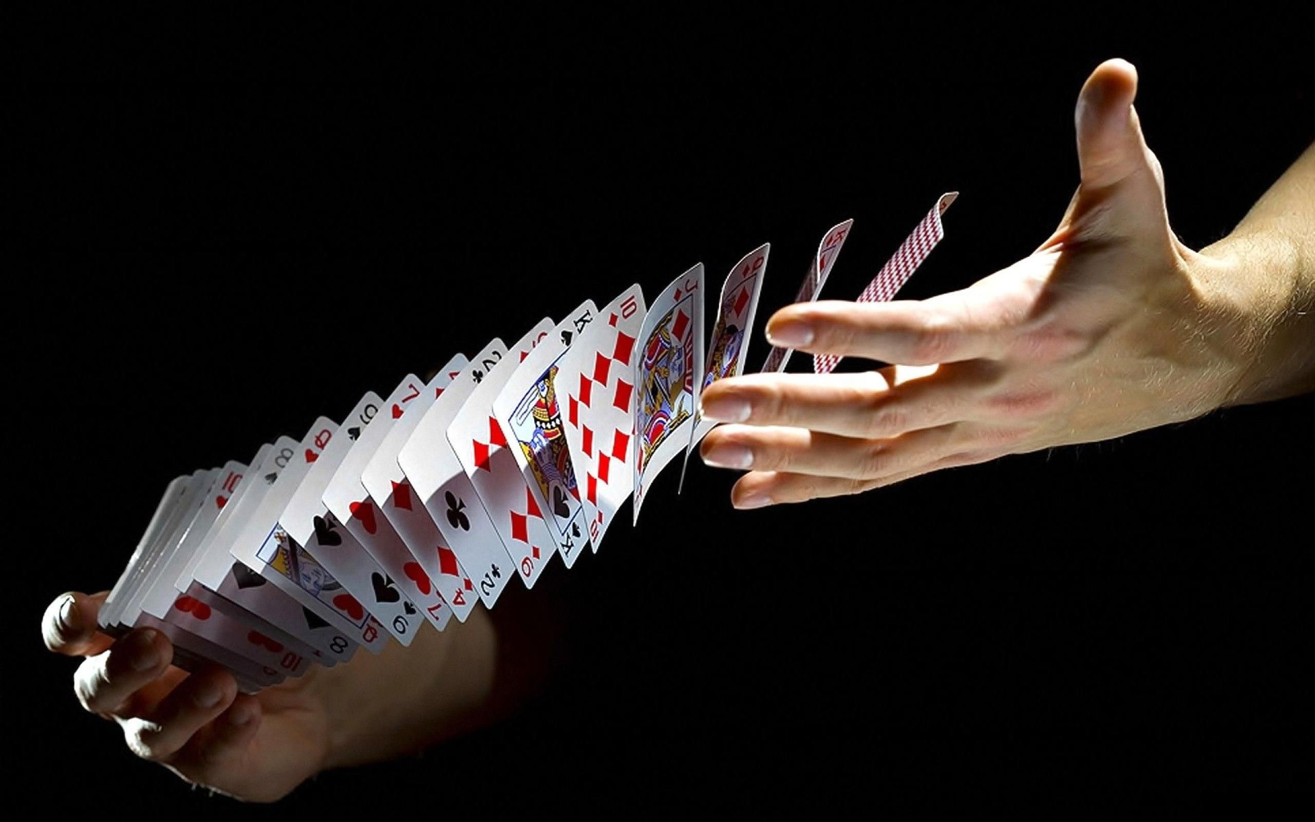 Wallpaper Palying Cards Poker Playing Design 2560x1600. Magic tricks, Poker, Card tricks