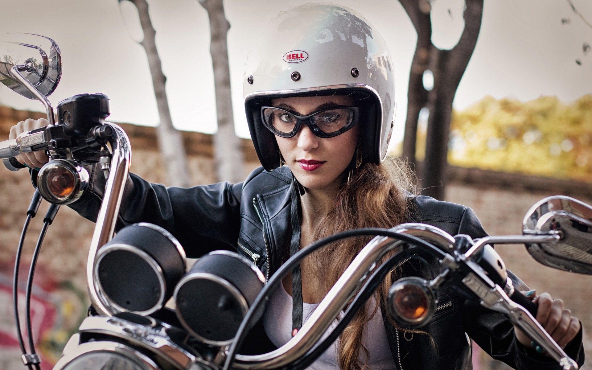 Pretty Motorcycle Girl HD wallpaper