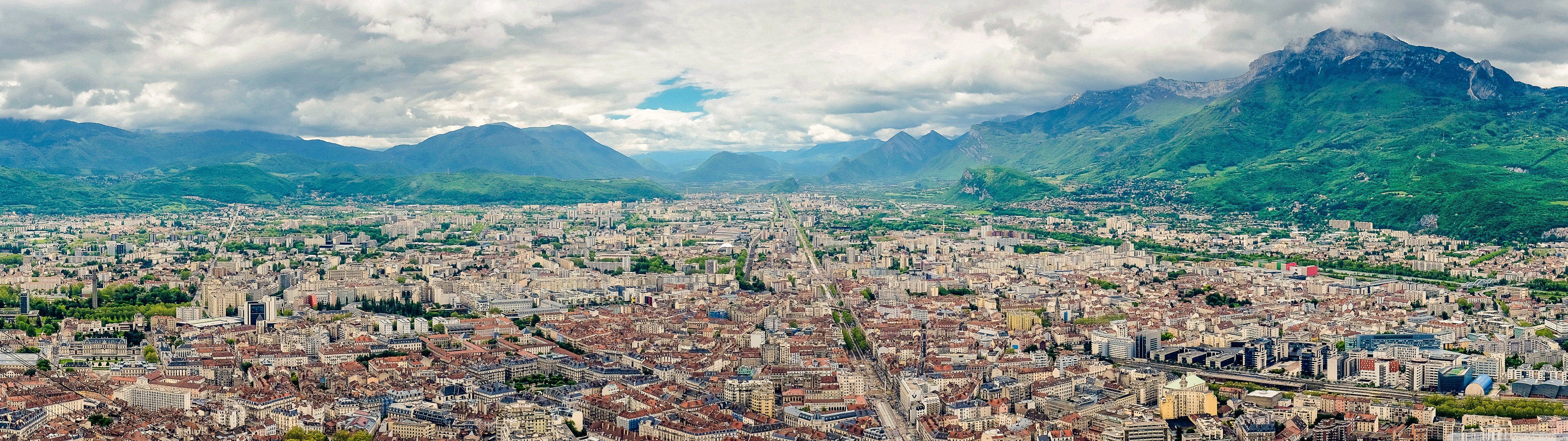 Grenoble Wallpaper