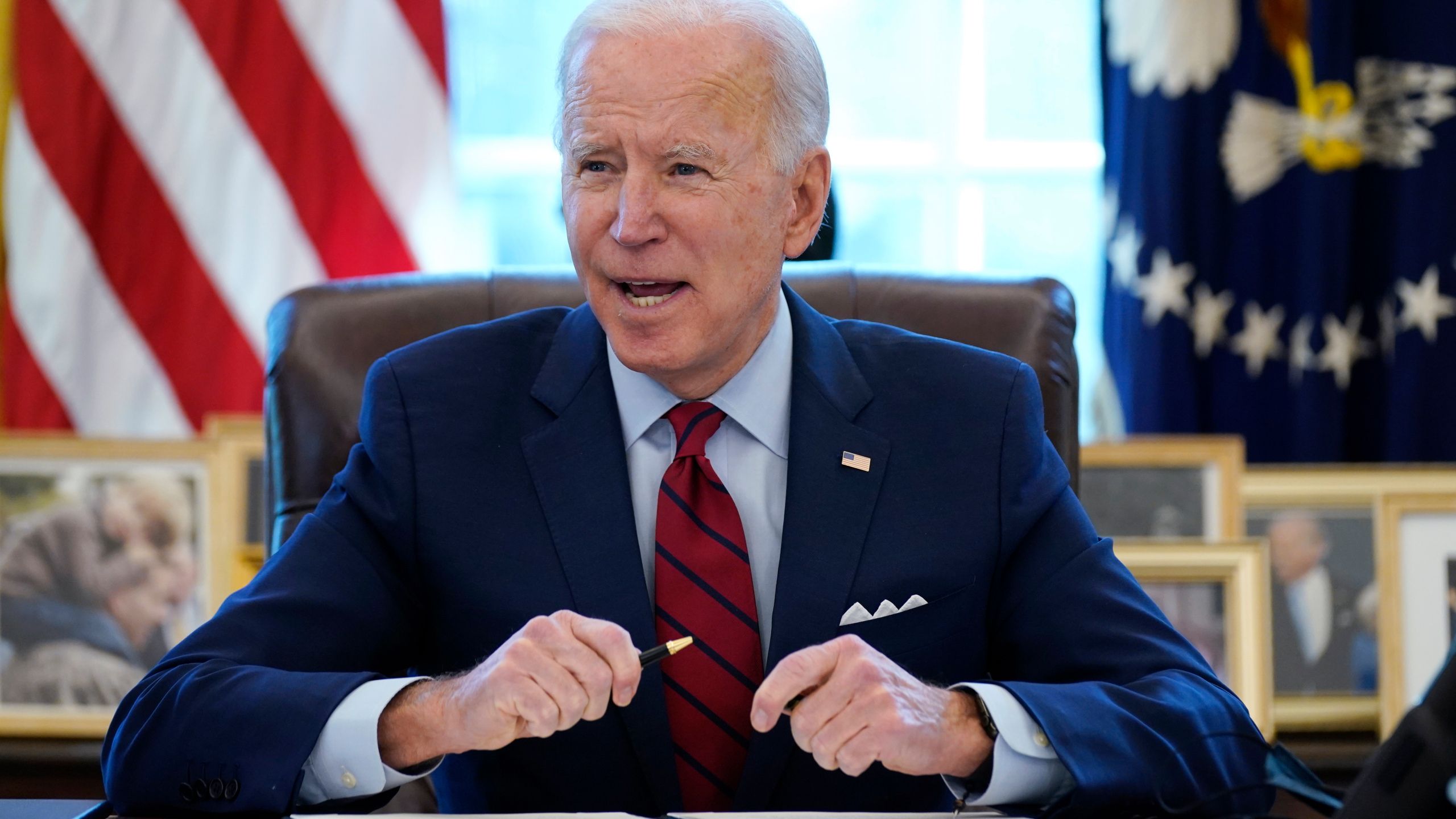 Biden faces questions about commitment to minimum wage hike