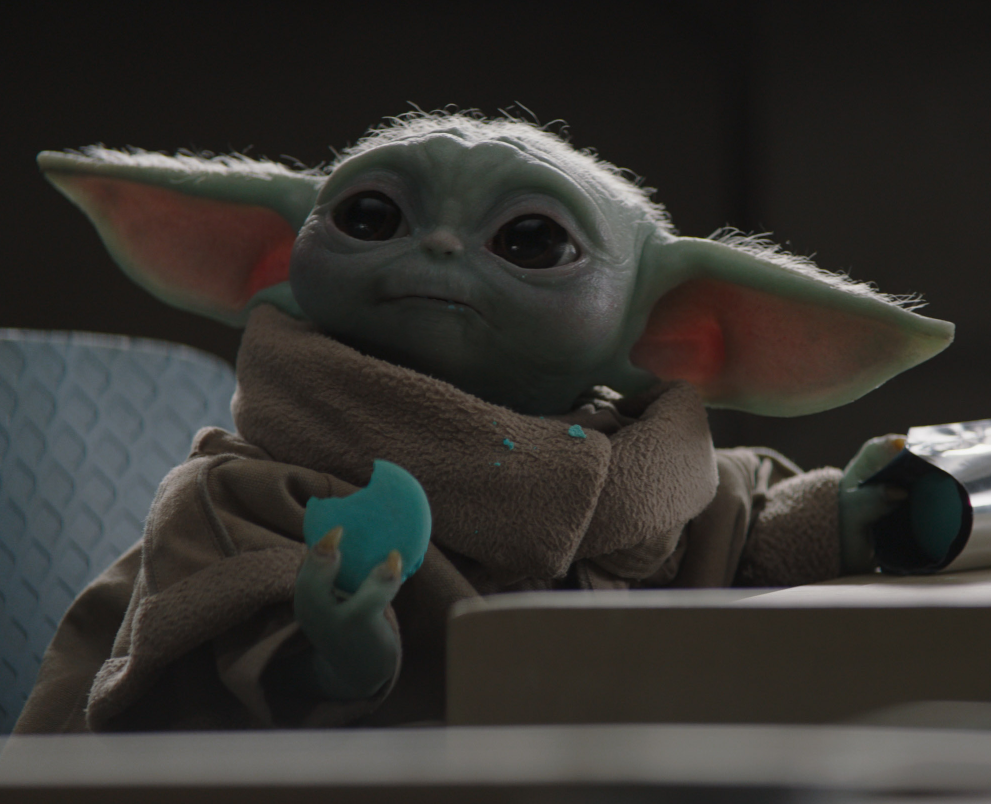 Grogu [Baby Yoda] Eating Nevarro Cookies