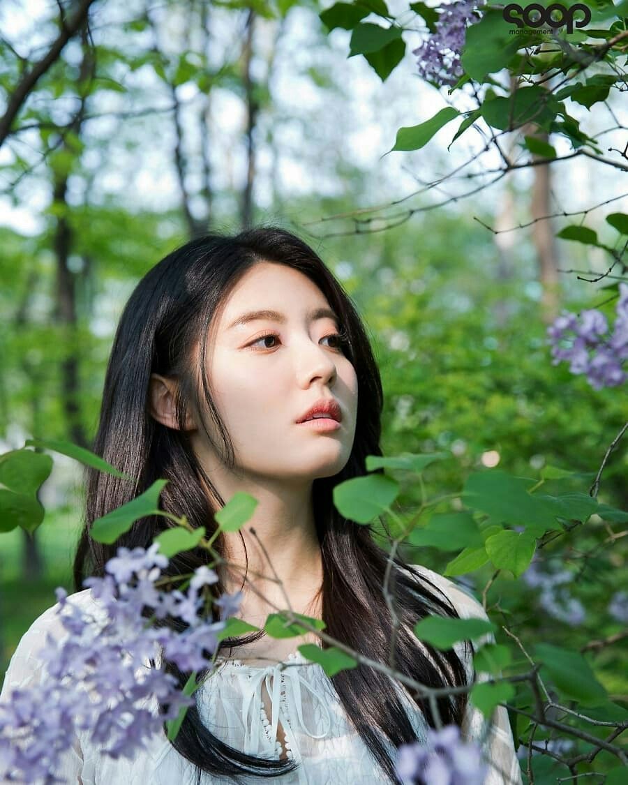 Nam Ji Hyun Wallpaper