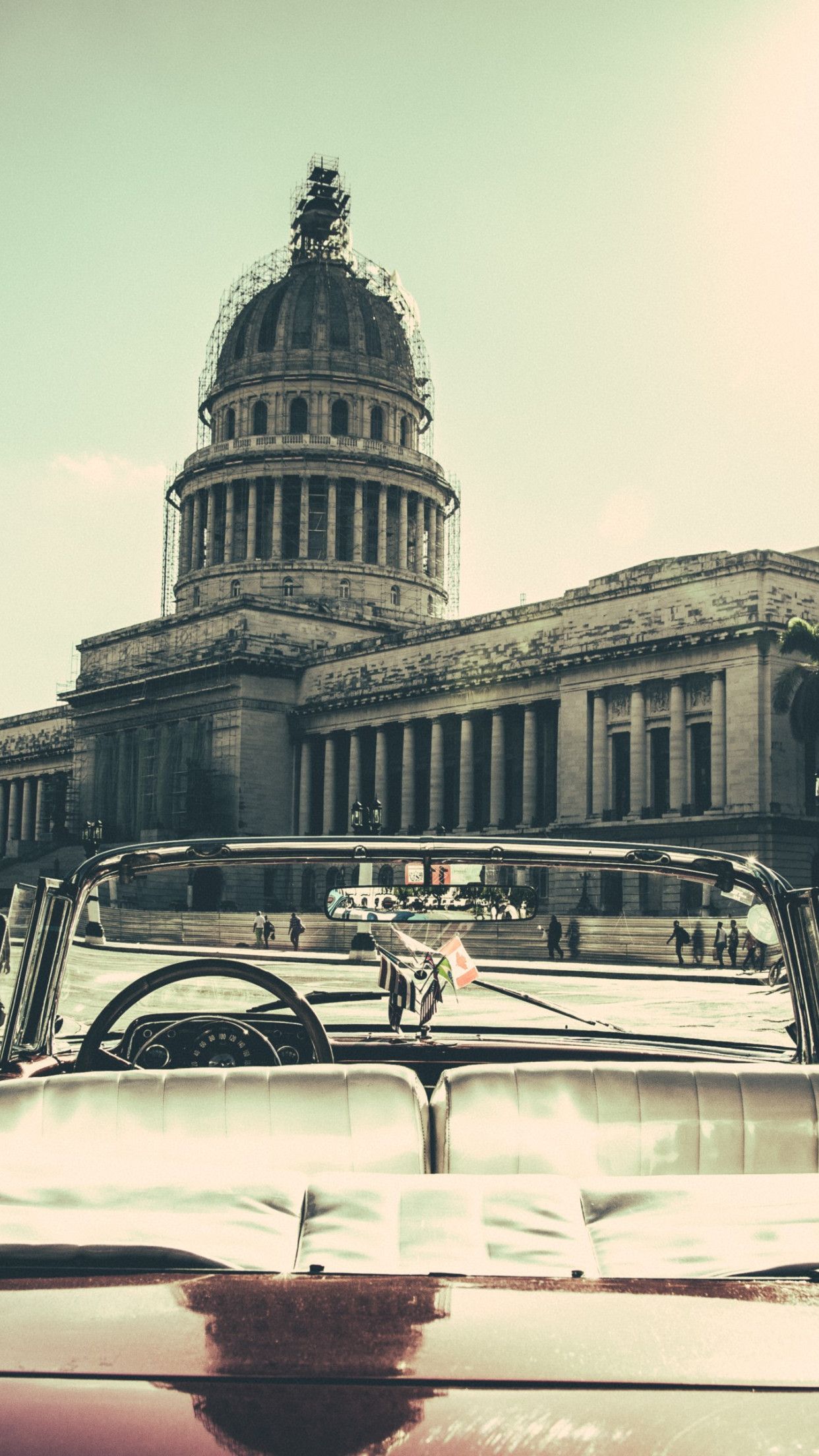Download wallpaper: Havana City, Cuba 1242x2208