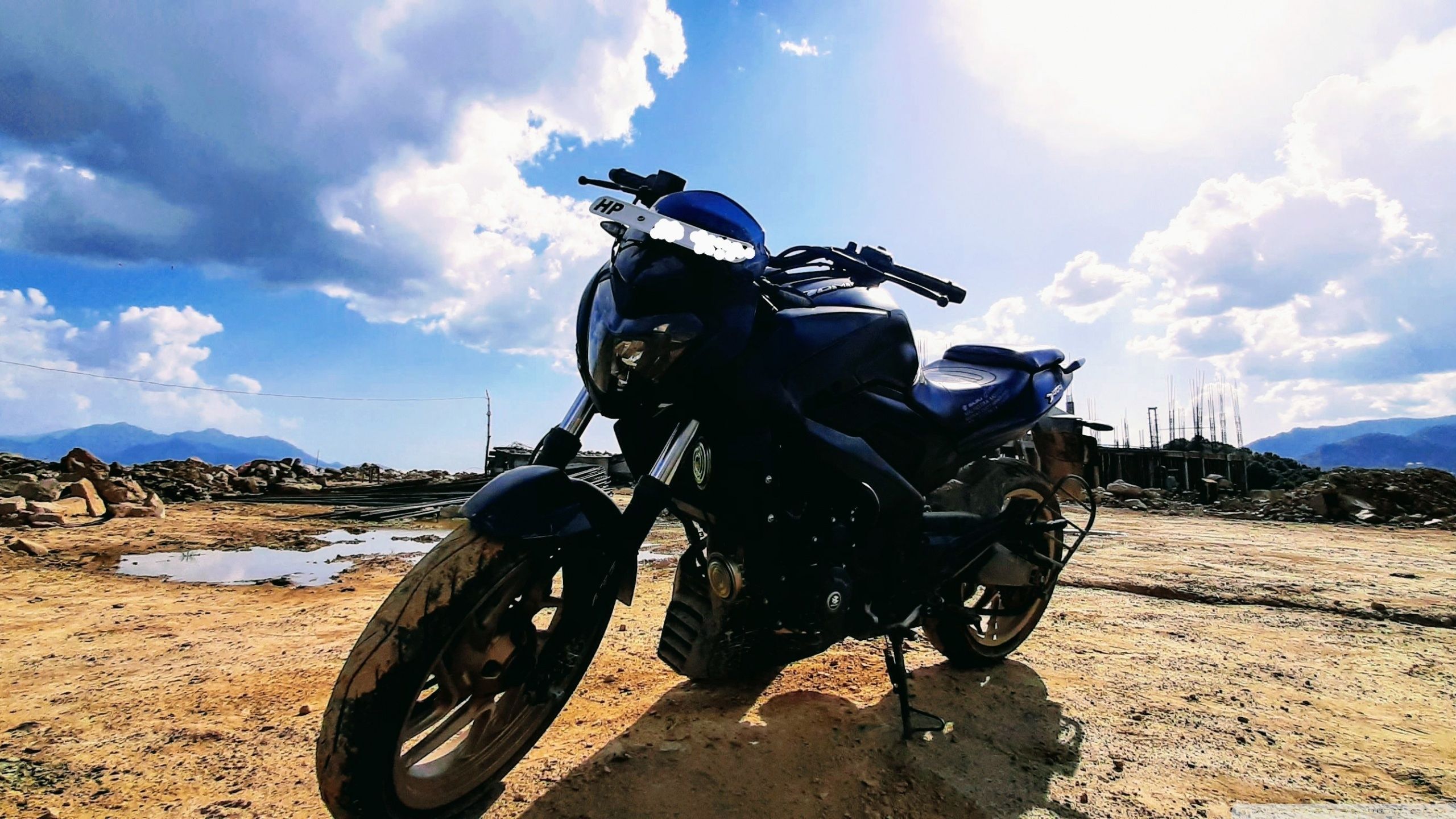 Dominar 400 Ultra HD Desktop Background Wallpaper for 4K UHD TV, Widescreen & UltraWide Desktop & Laptop