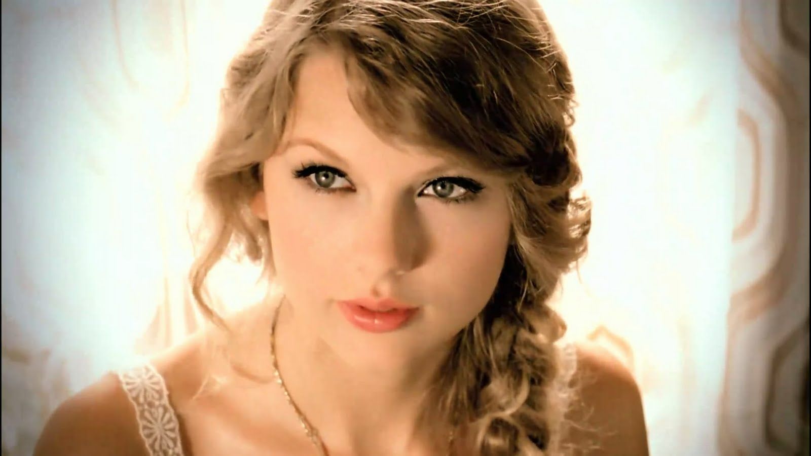 Lyrics of songs: Taylor Swift