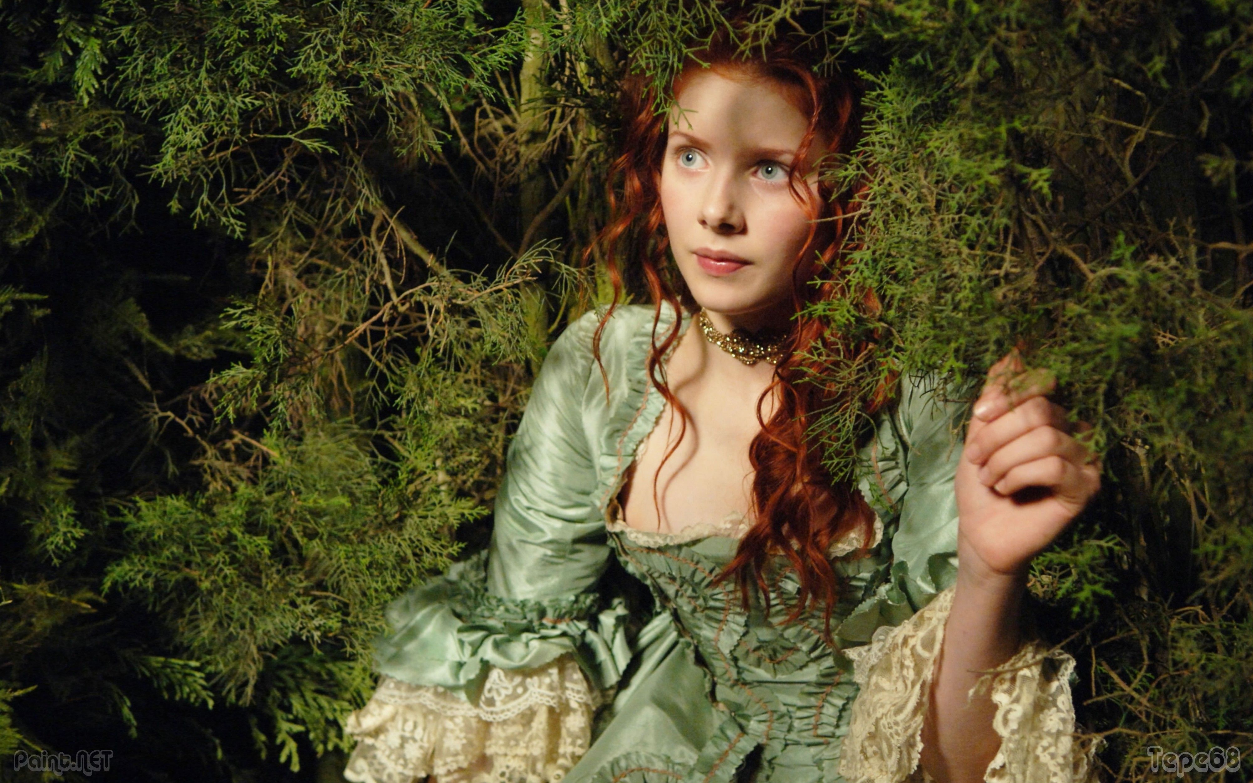 Redheads, Rachel Hurd Wood Wallpaper